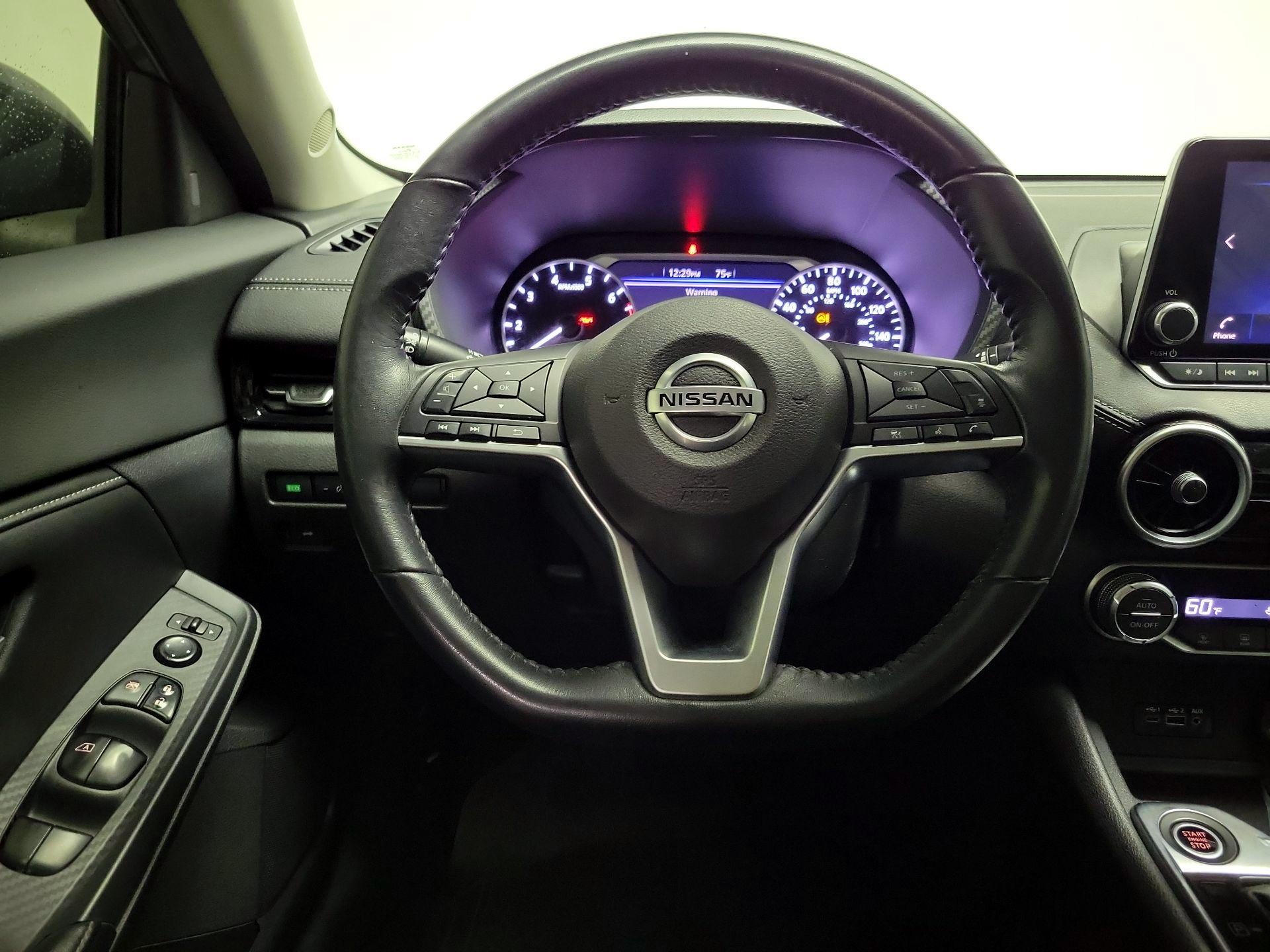 Thumbnail: 2020 Nissan Sentra - 10