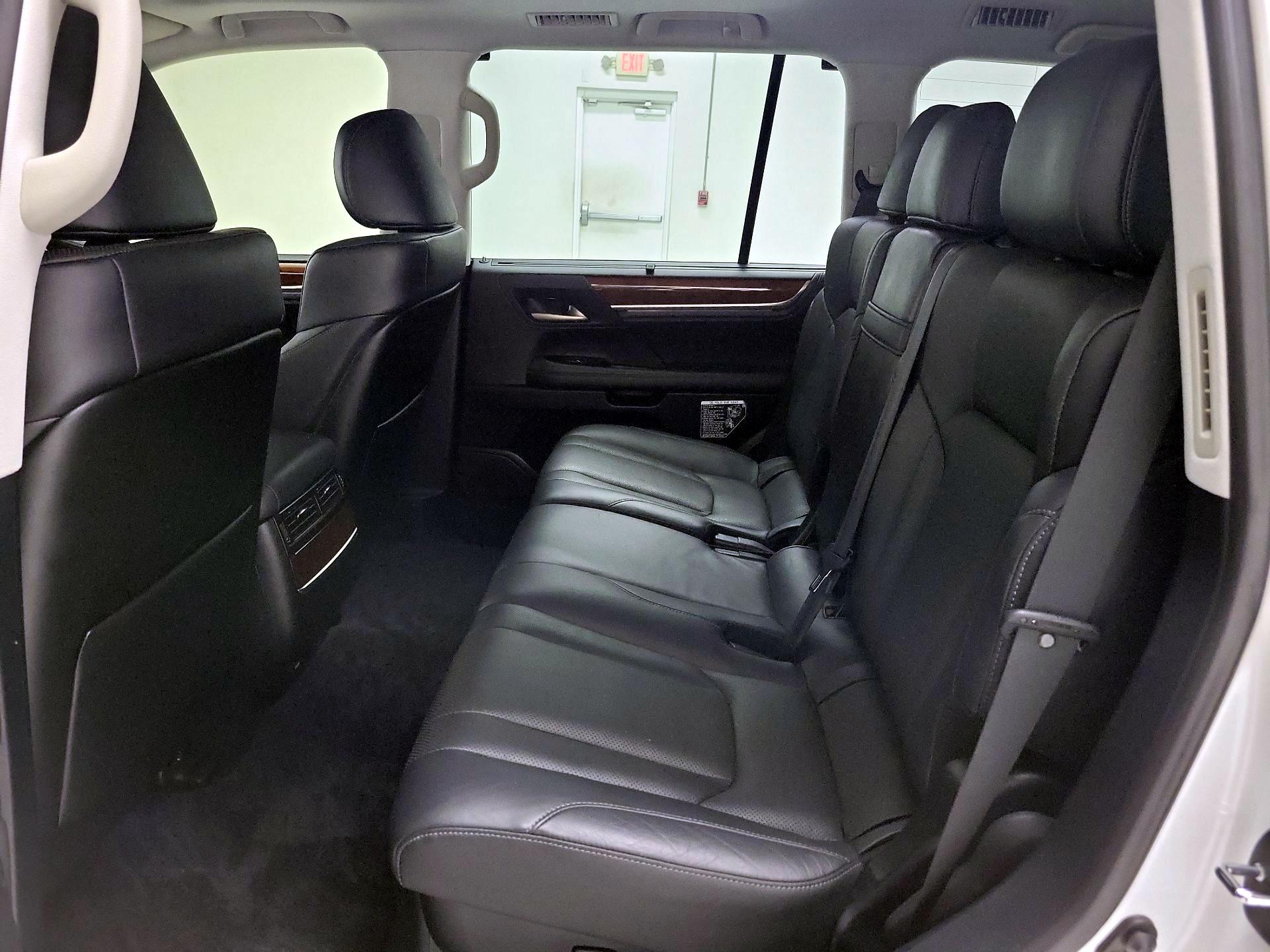 Thumbnail: 2021 Lexus LX - 20