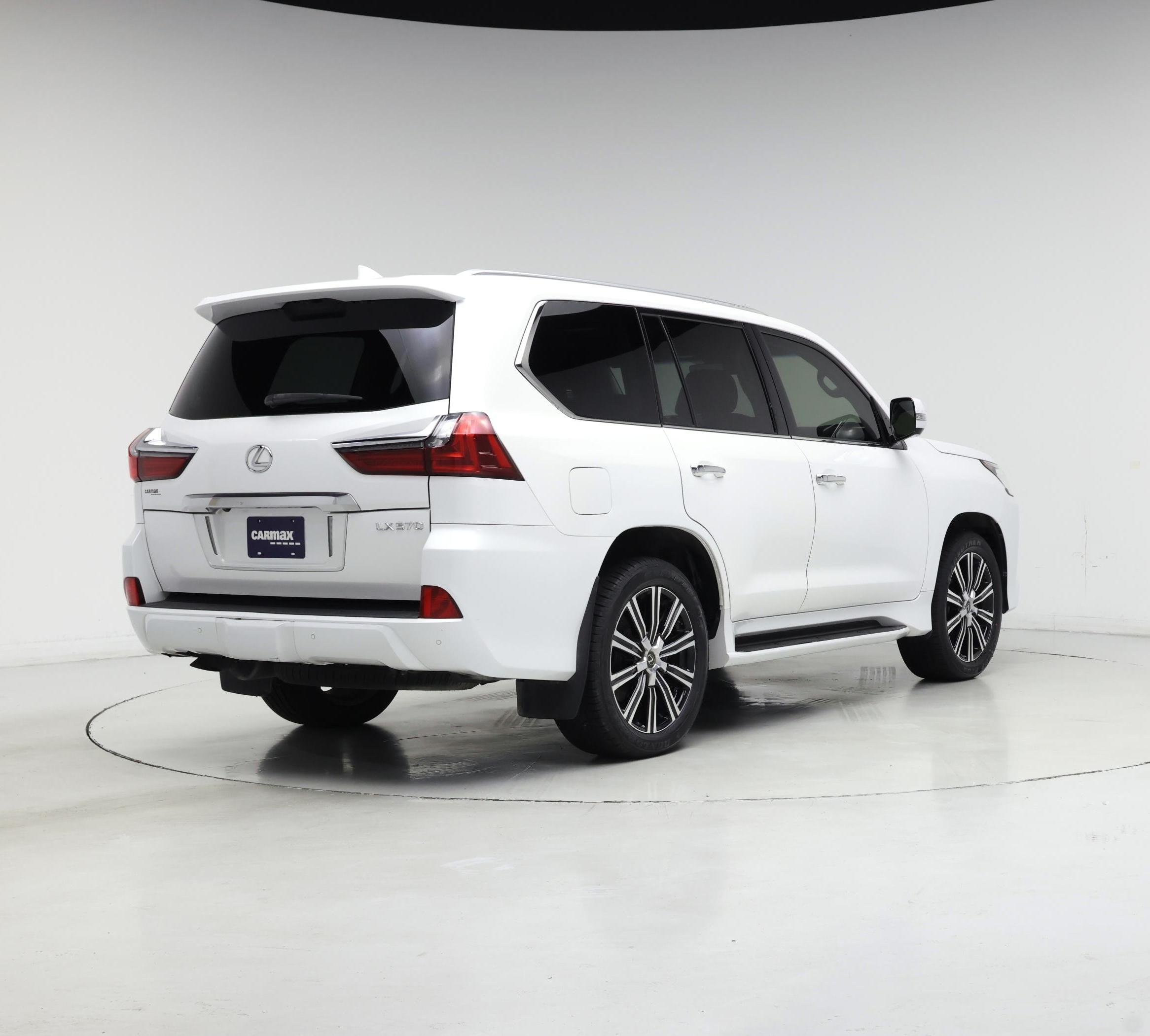 Thumbnail: 2021 Lexus LX - 8