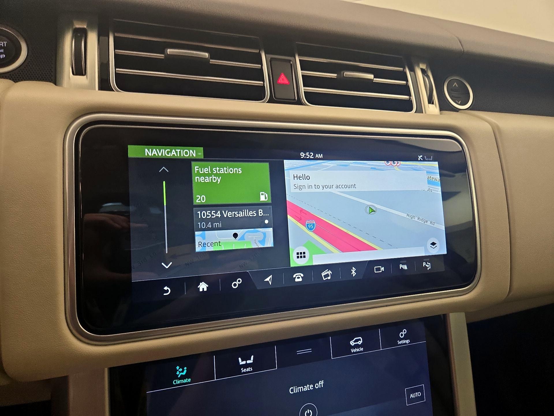 Thumbnail: 2019 Land Rover Range Rover - 14