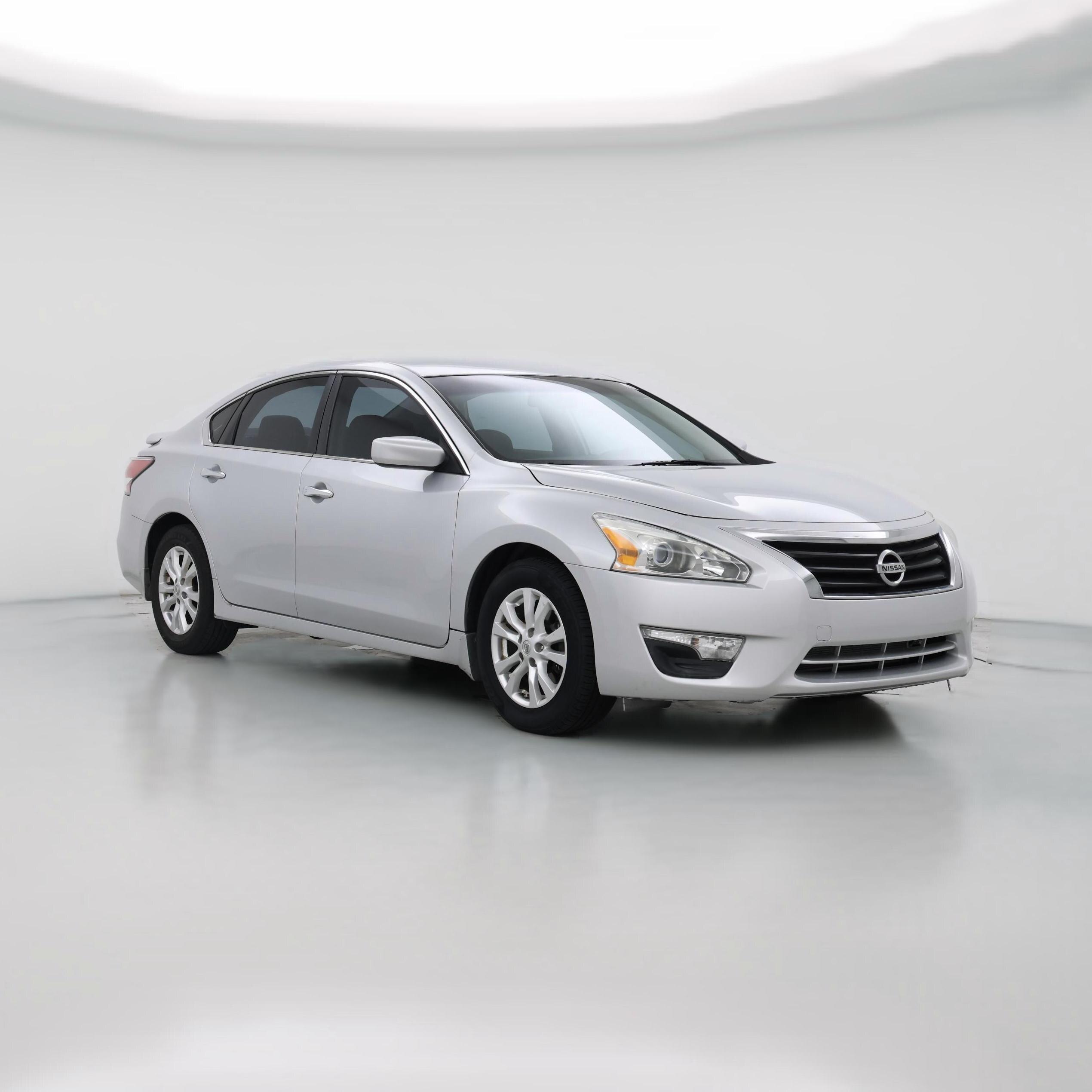 Thumbnail: 2015 Nissan Altima - 1