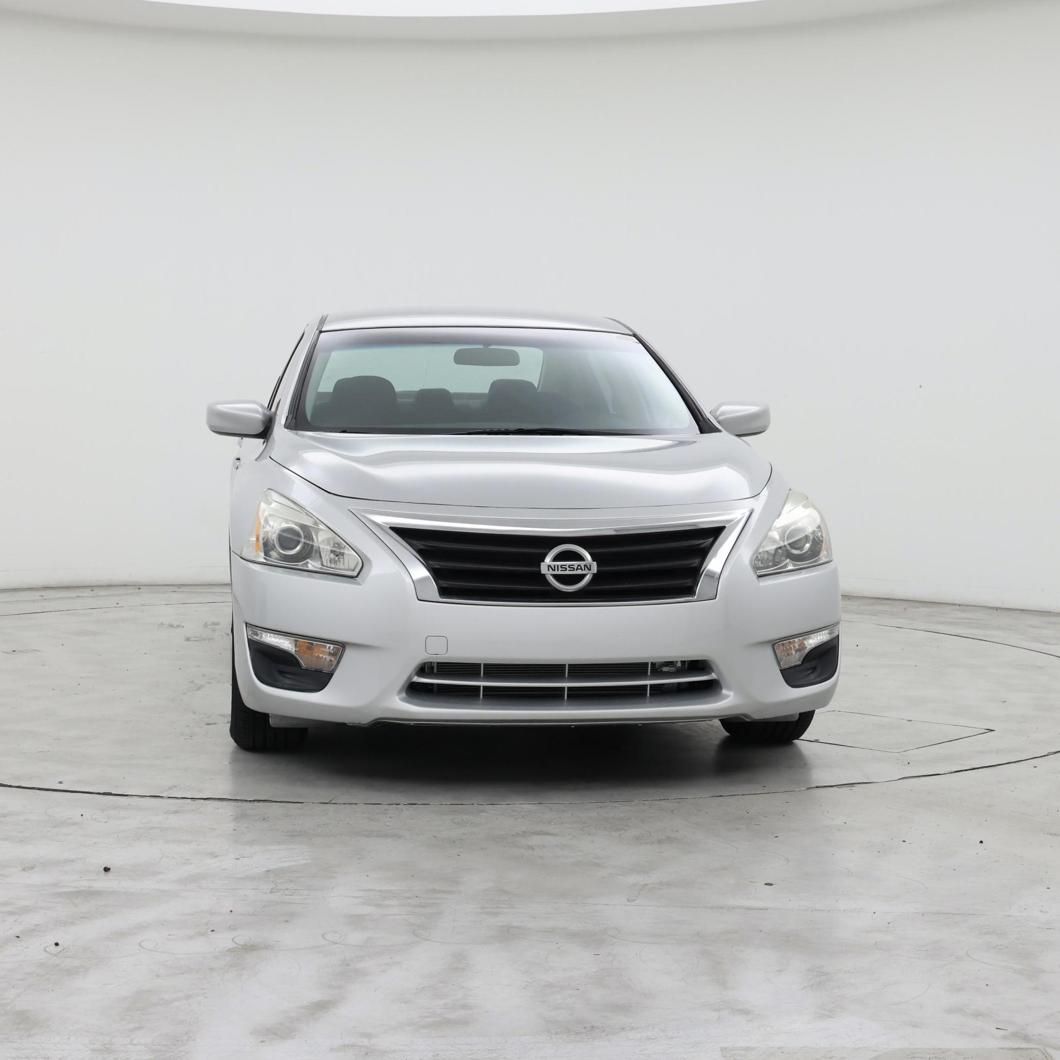 Thumbnail: 2015 Nissan Altima - 5