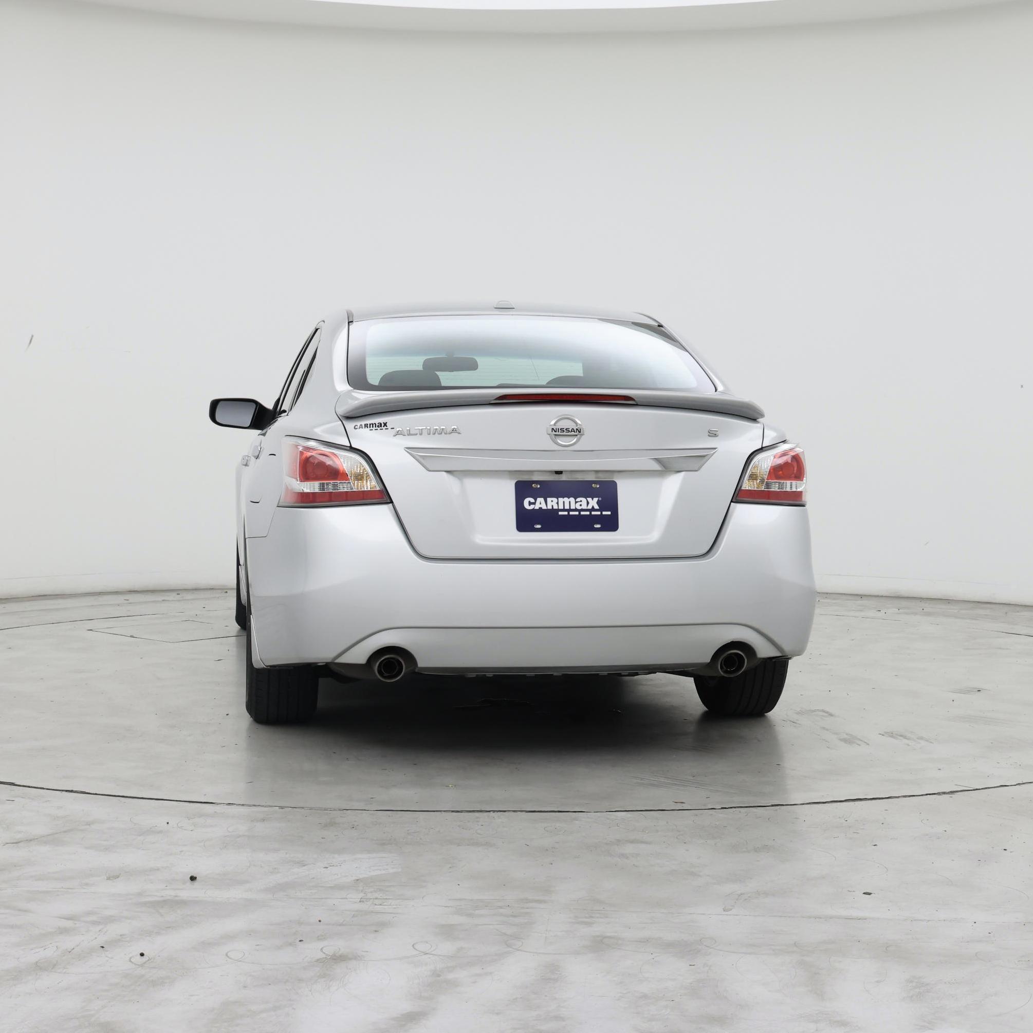 Thumbnail: 2015 Nissan Altima - 6