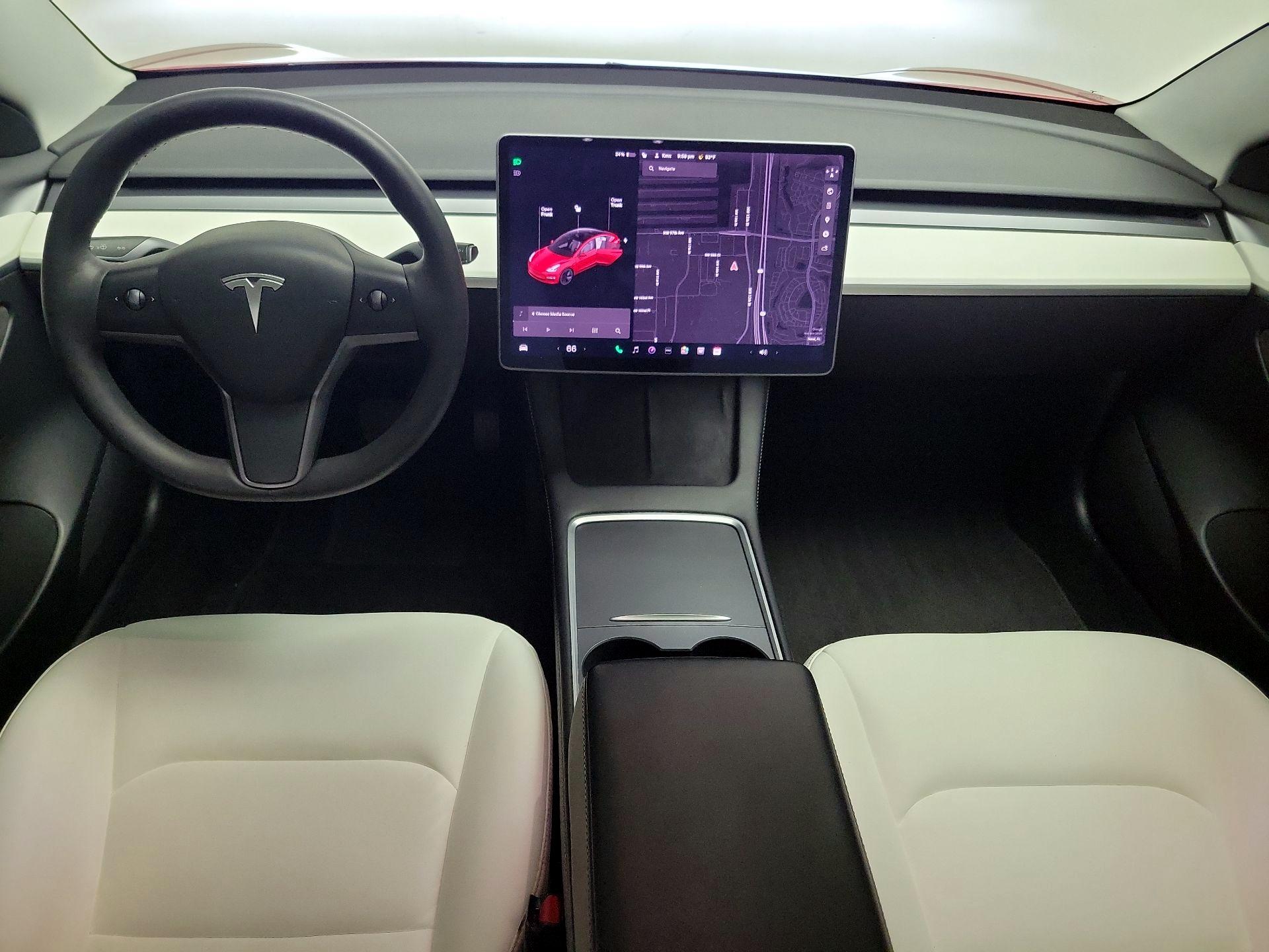 Thumbnail: 2021 Tesla Model 3 - 9