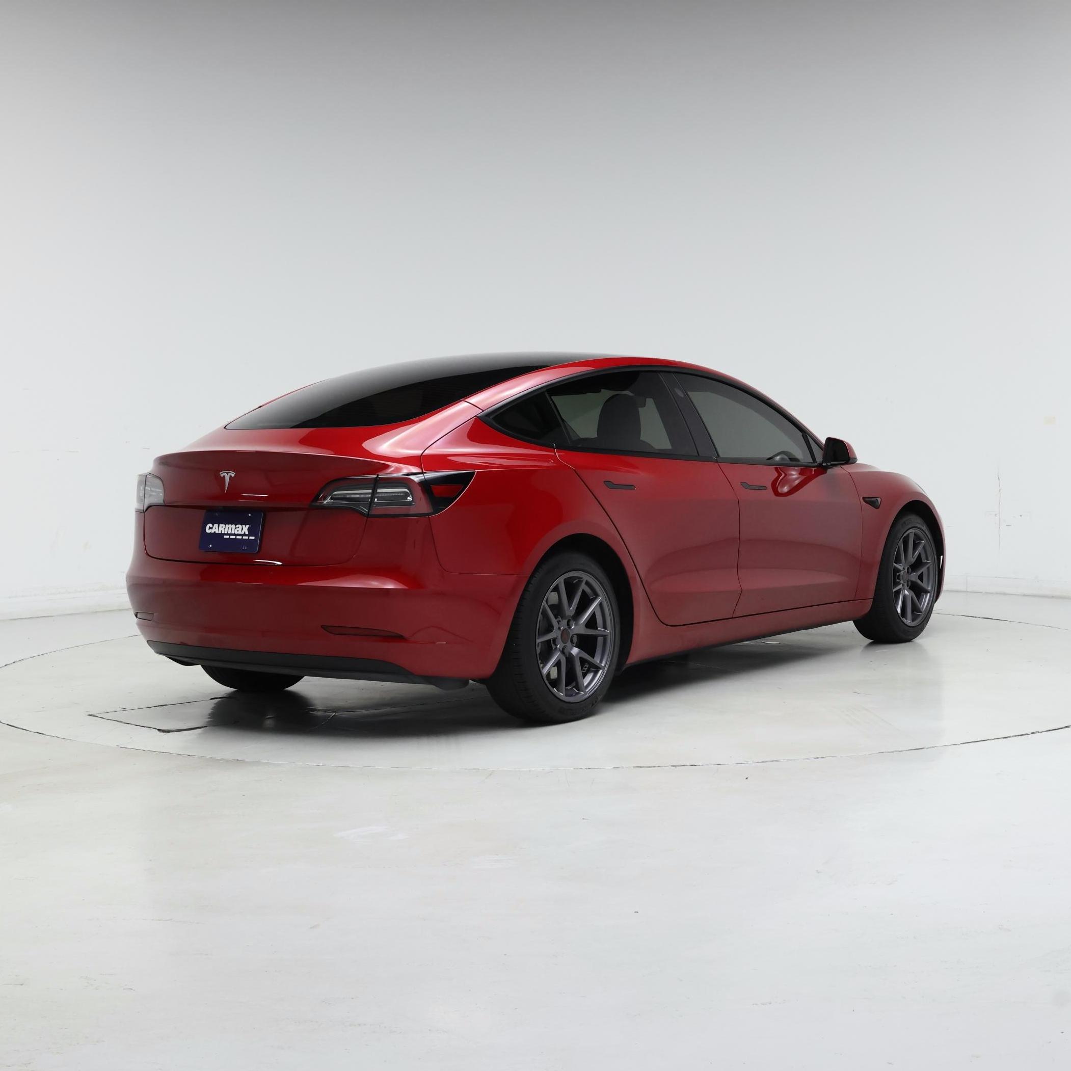 Thumbnail: 2021 Tesla Model 3 - 8