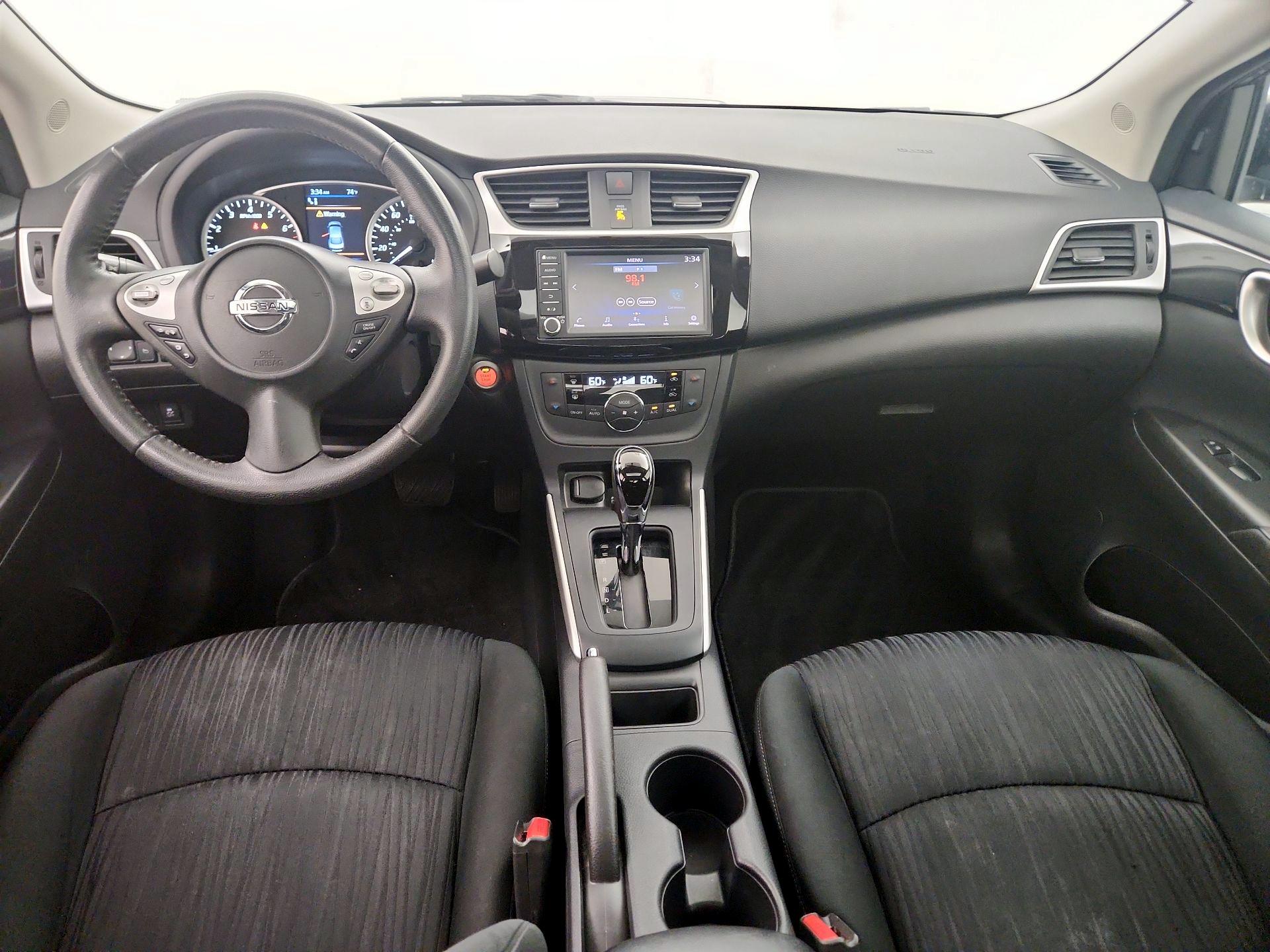 Thumbnail: 2019 Nissan Sentra - 9