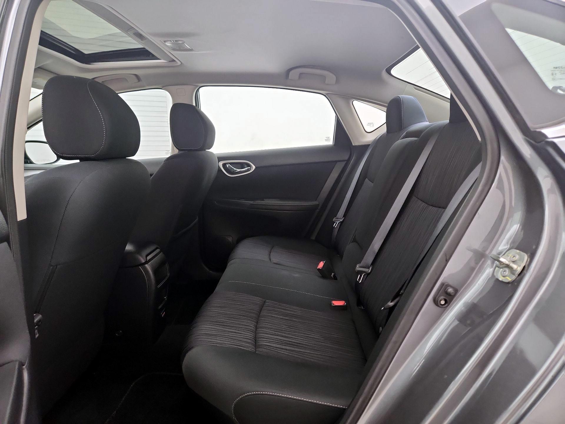 Thumbnail: 2019 Nissan Sentra - 20