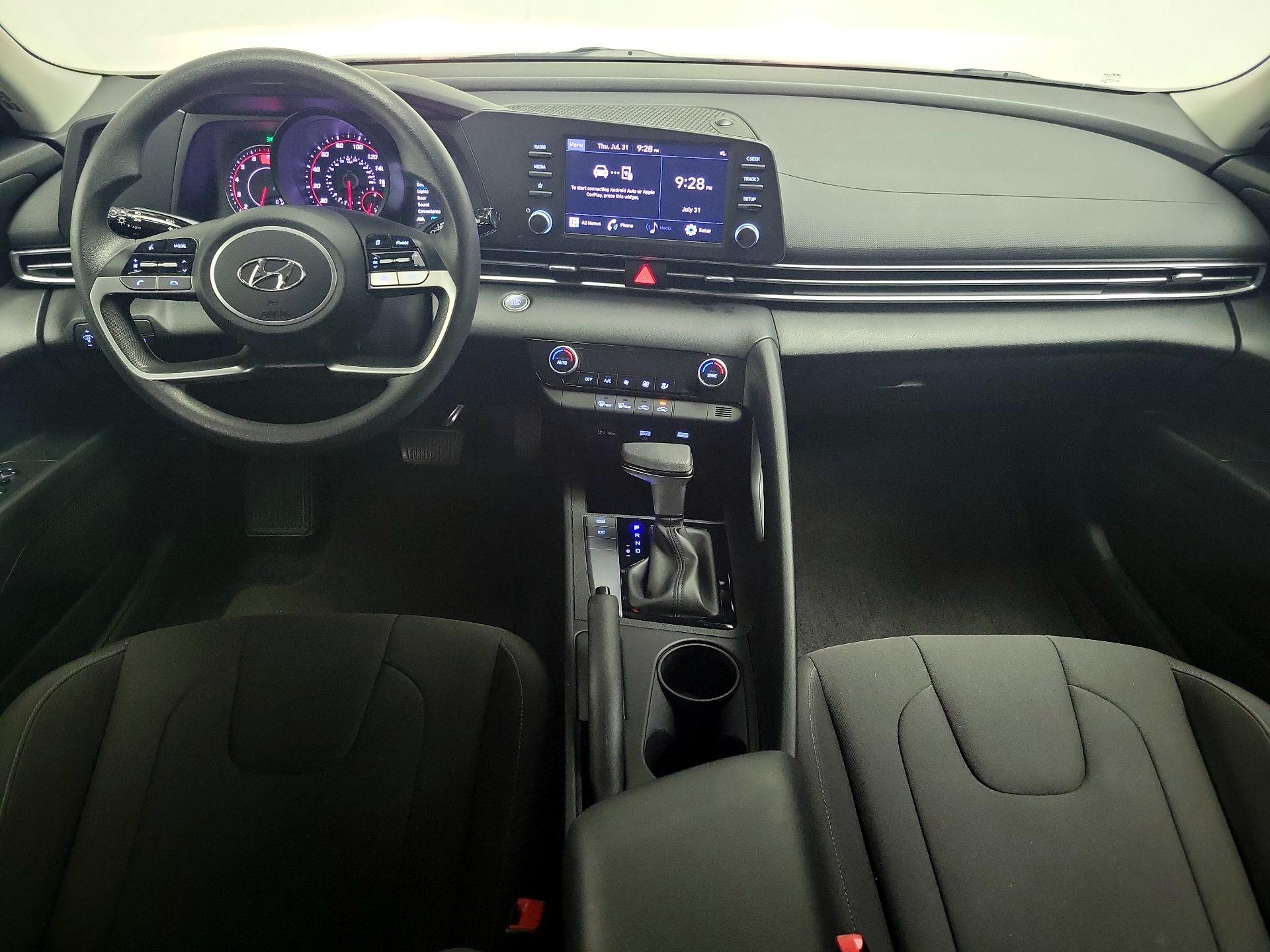 Thumbnail: 2023 Hyundai Elantra - 9