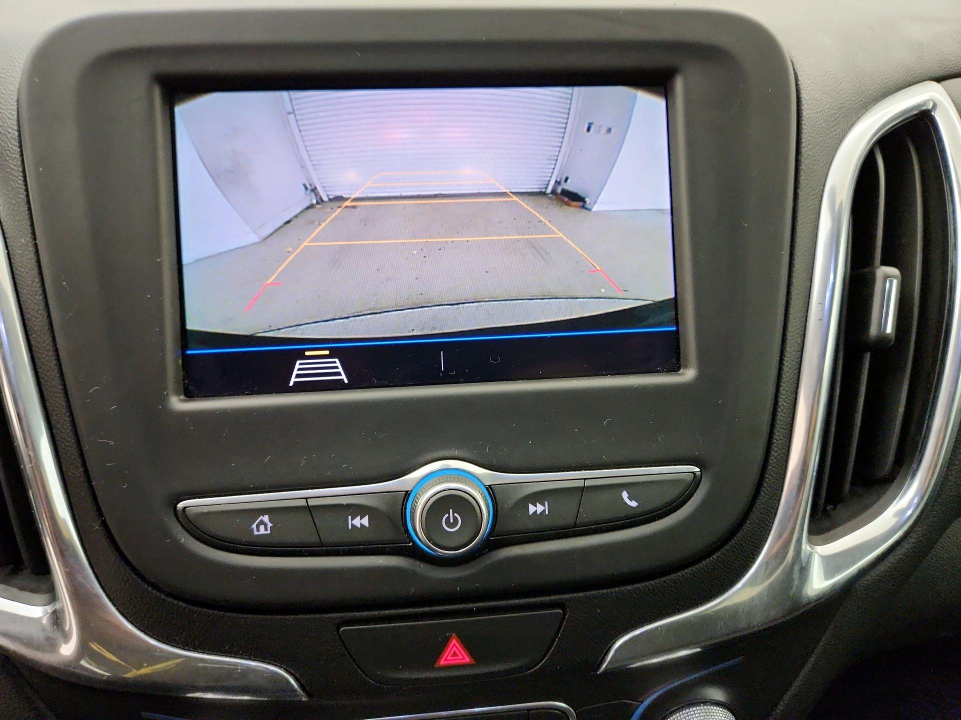 Thumbnail: 2020 Chevrolet Equinox - 14