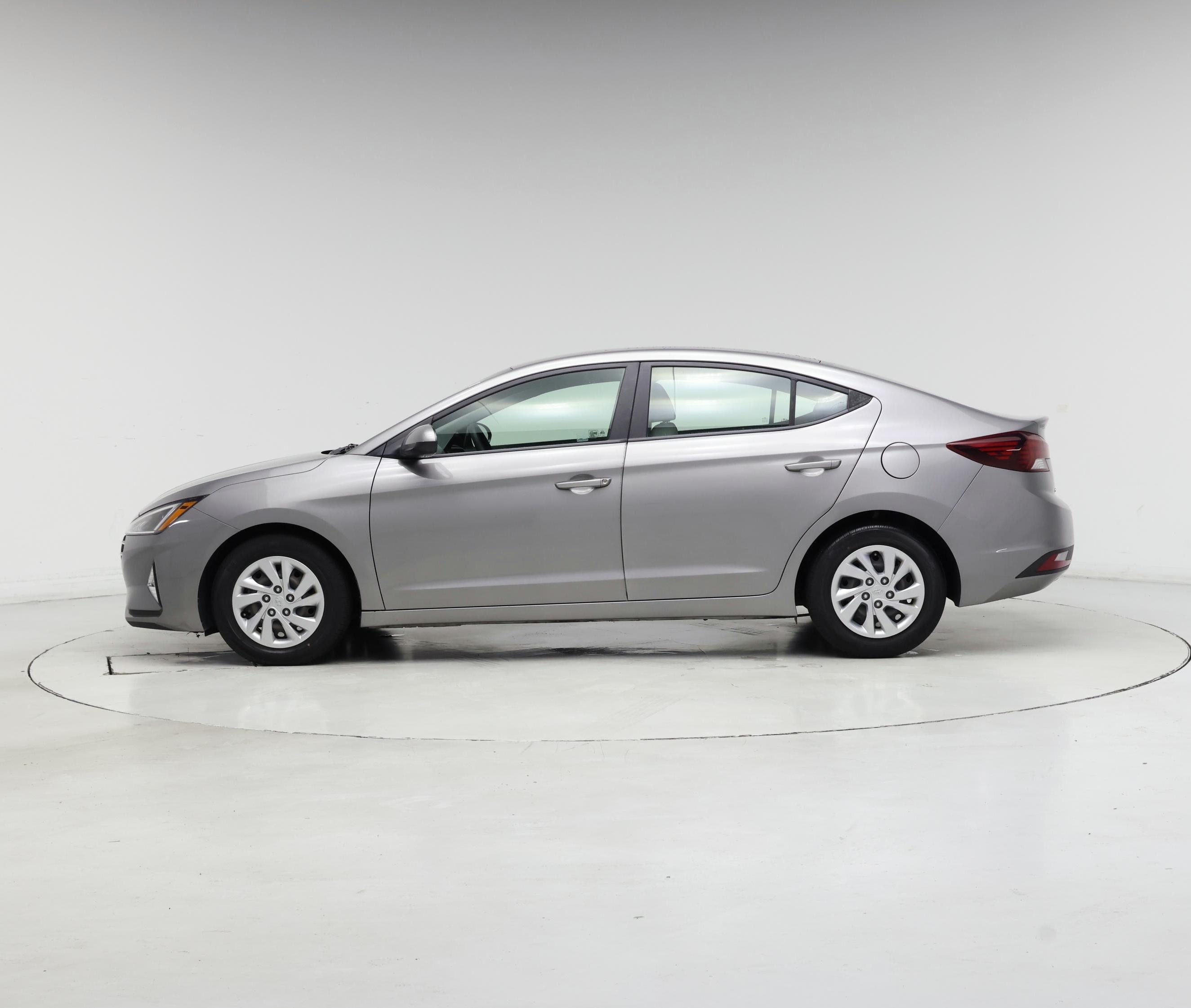 Thumbnail: 2020 Hyundai Elantra - 3