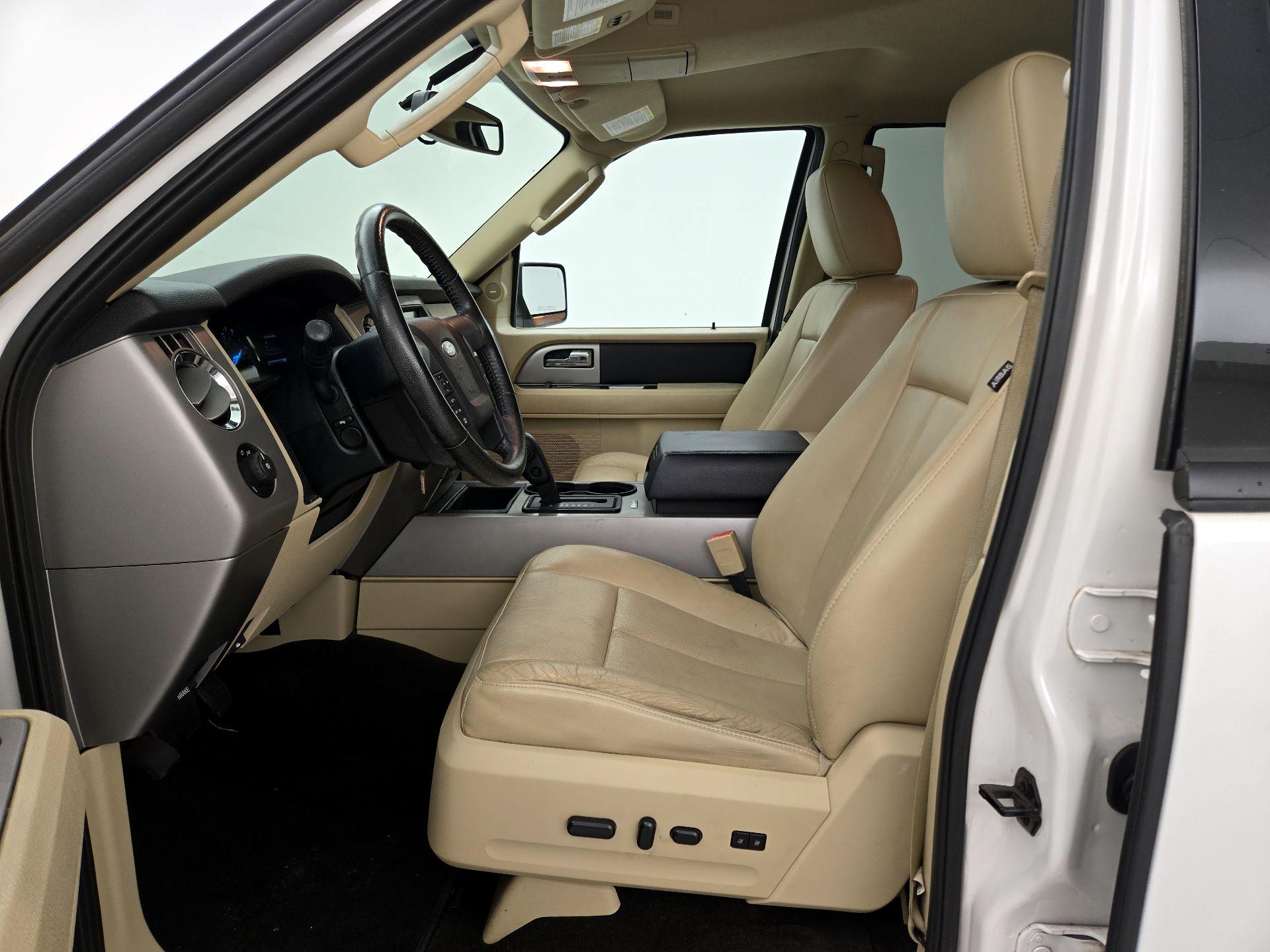 Thumbnail: 2015 Ford Expedition - 11