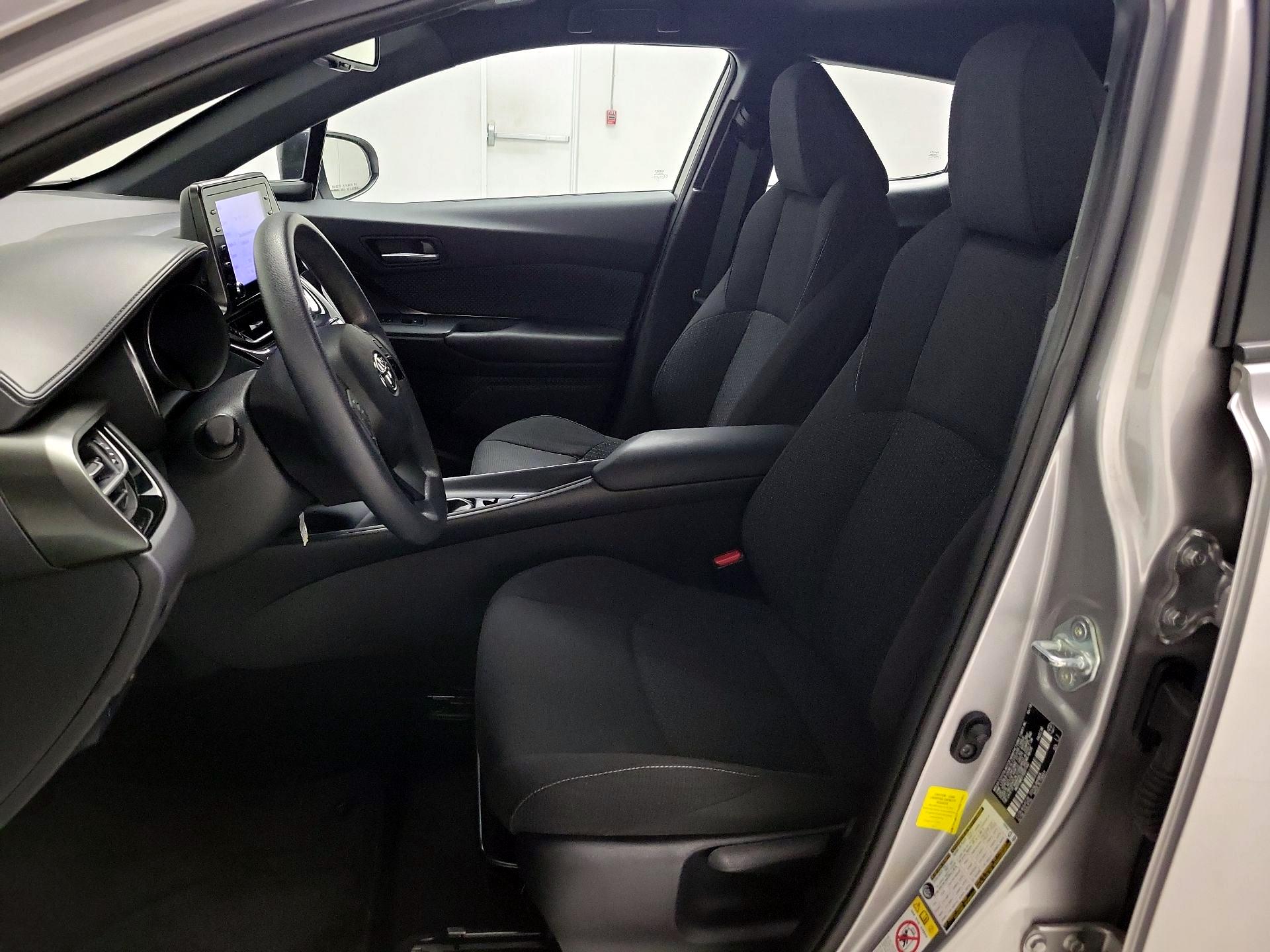 Thumbnail: 2019 Toyota C-HR - 11
