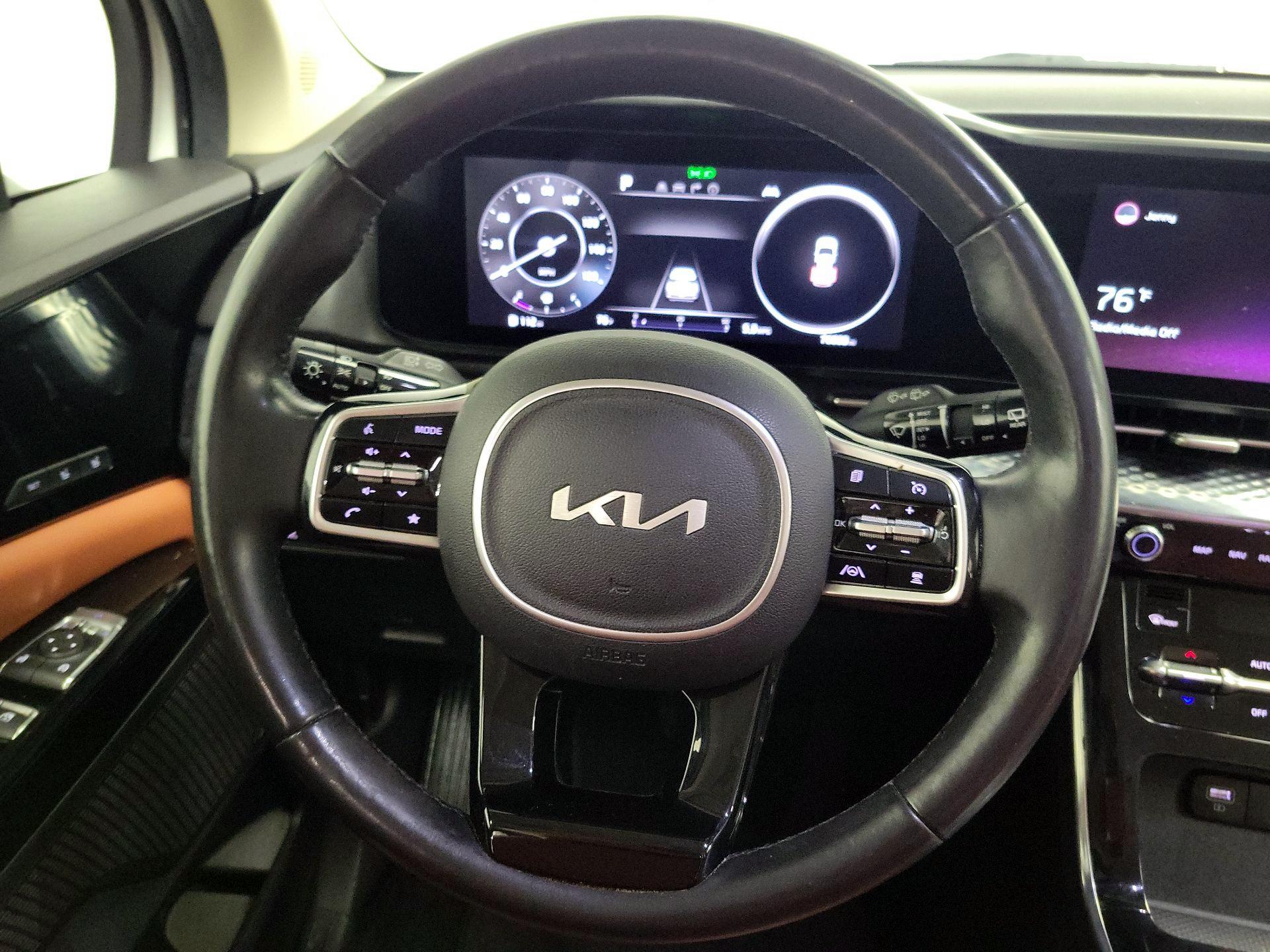 Thumbnail: 2022 Kia Carnival - 10