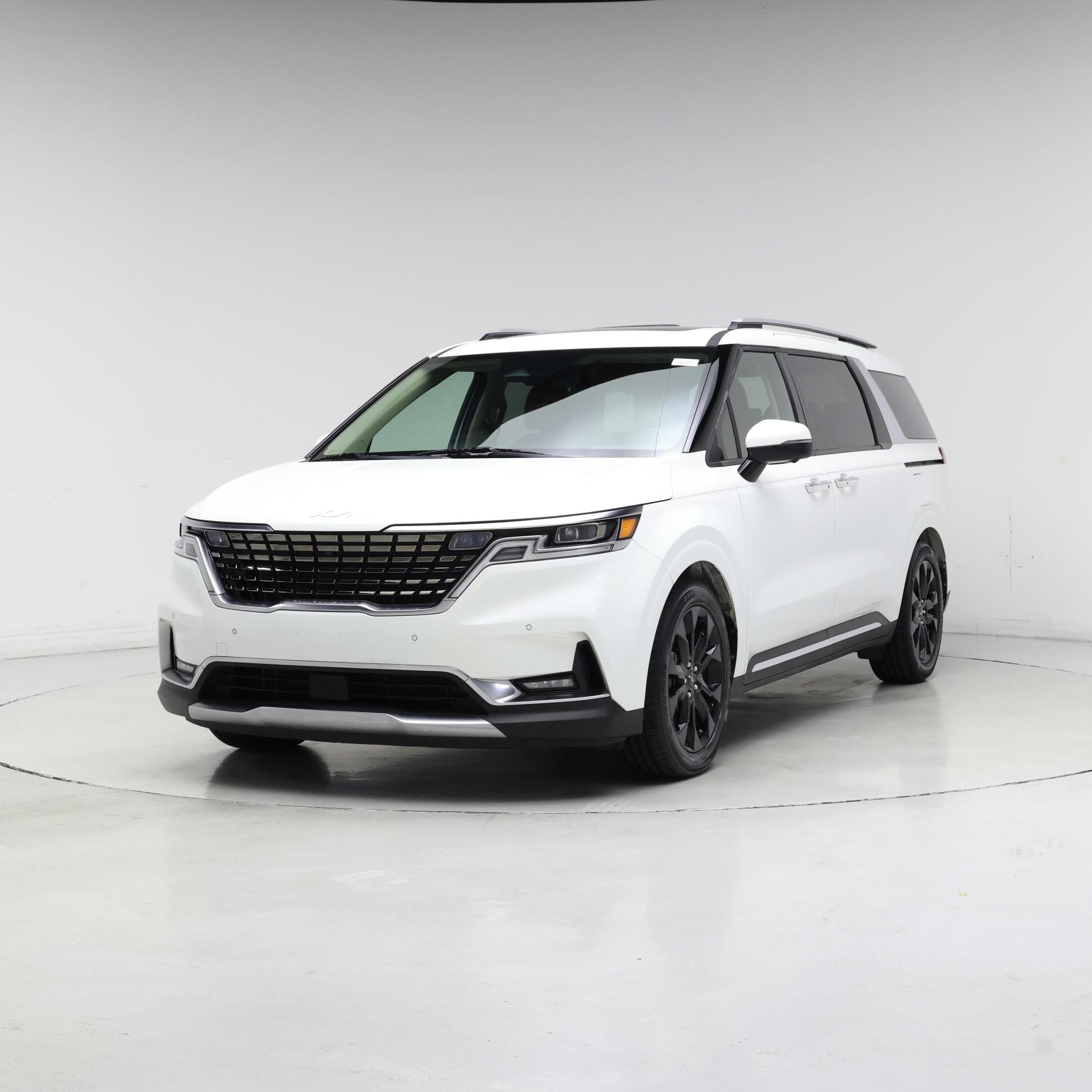 Thumbnail: 2022 Kia Carnival - 4