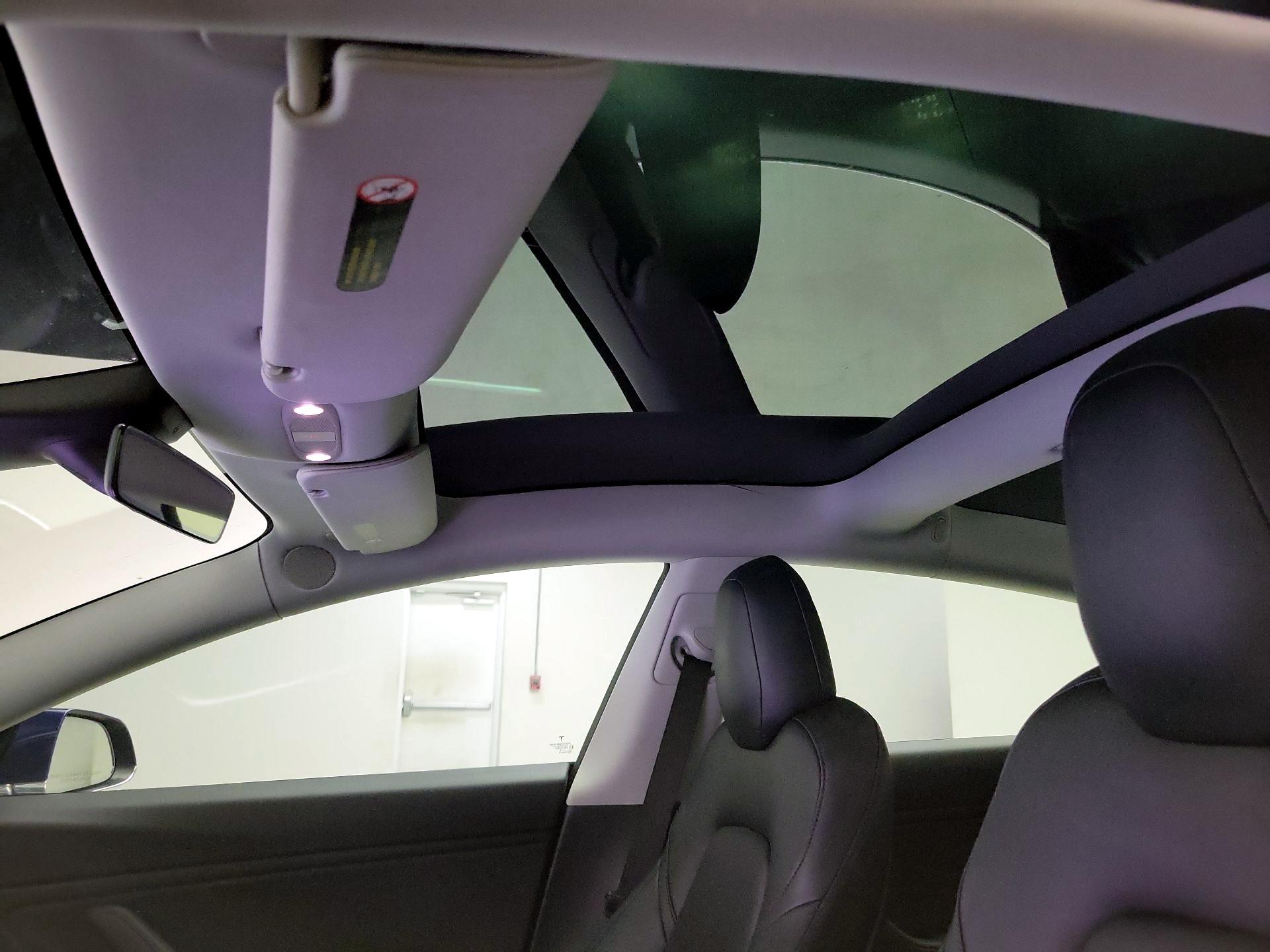 Thumbnail: 2019 Tesla Model 3 - 19