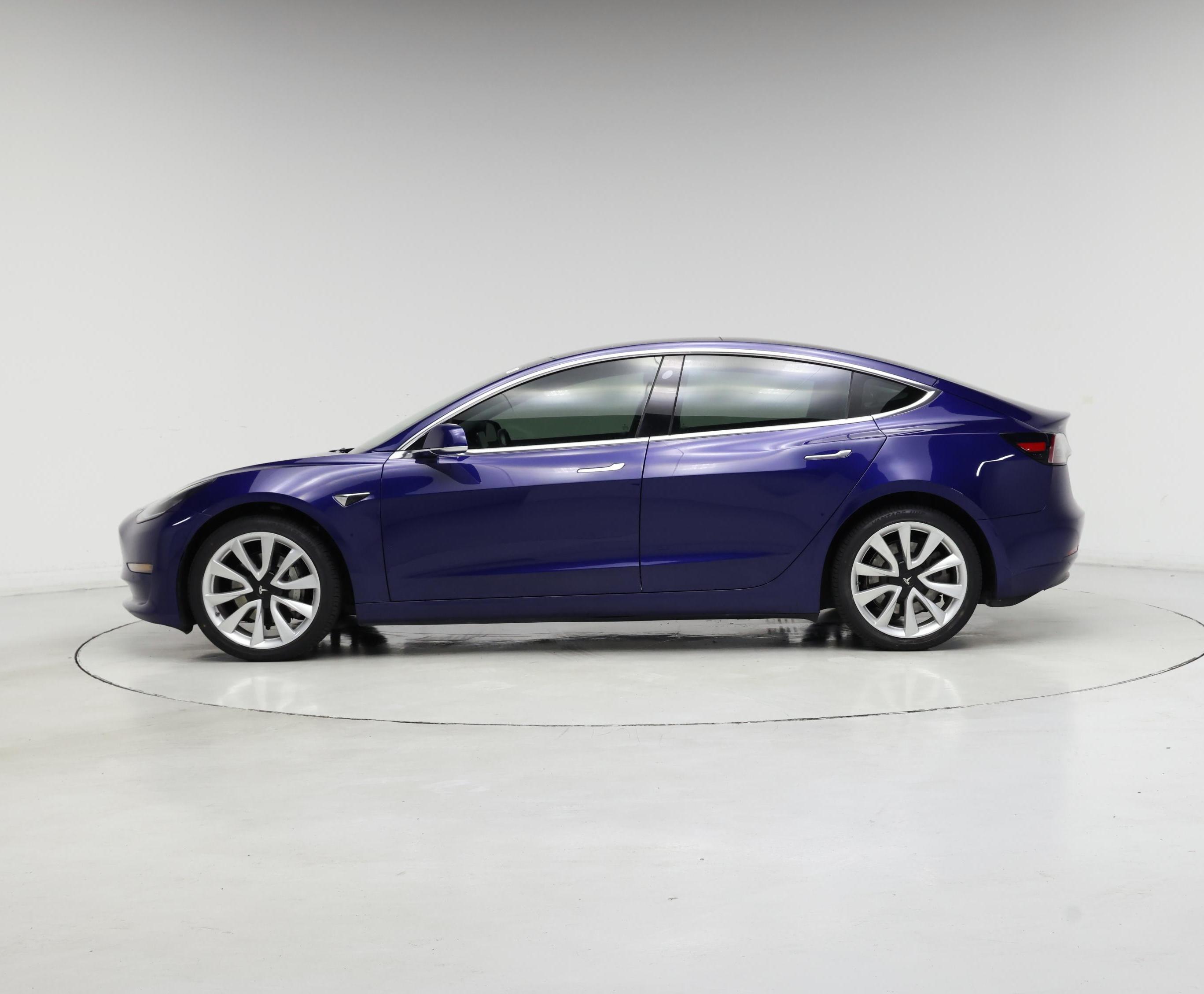 Thumbnail: 2019 Tesla Model 3 - 3