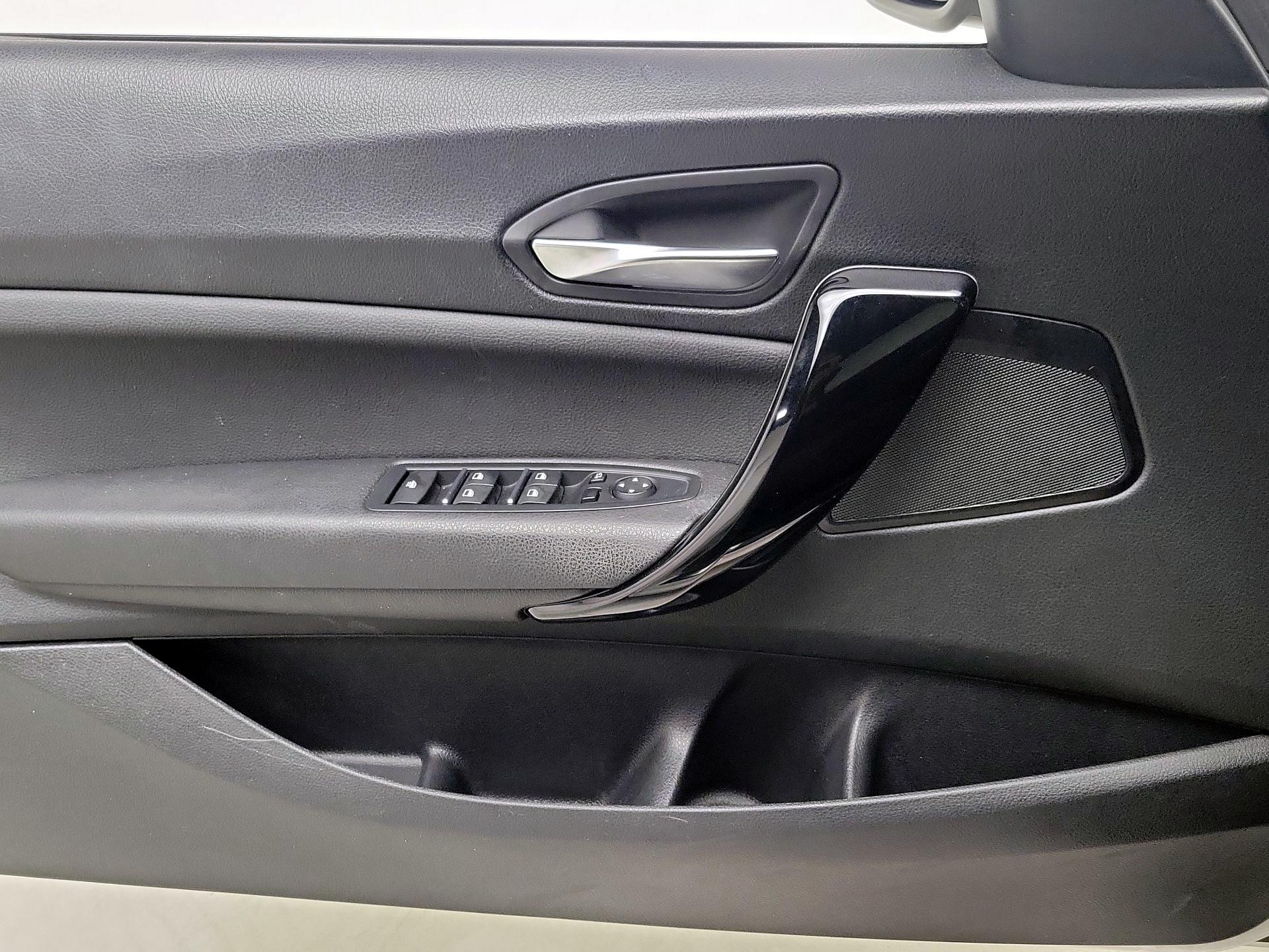 Thumbnail: 2020 BMW 2 Series - 12
