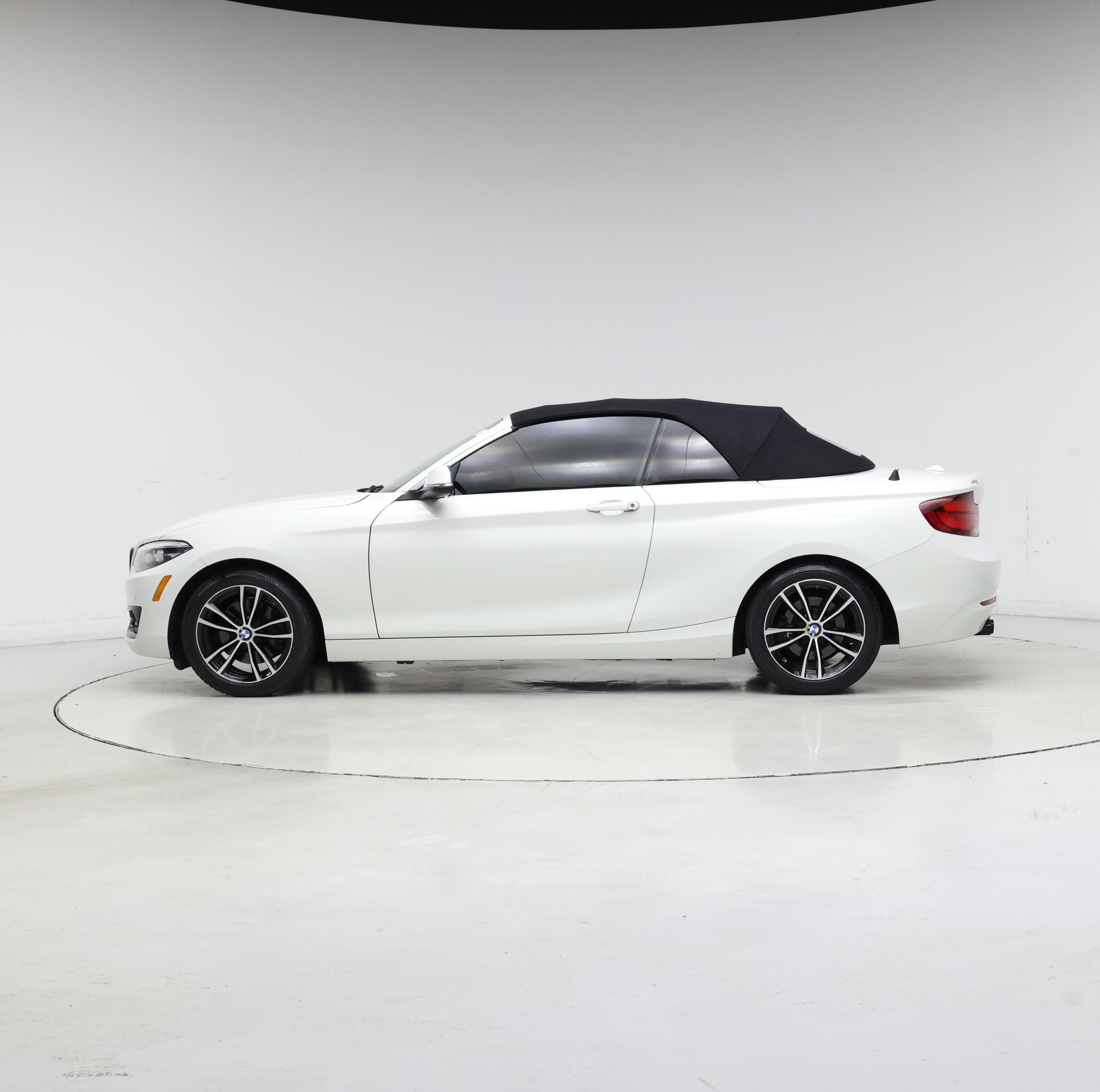 Thumbnail: 2020 BMW 2 Series - 3