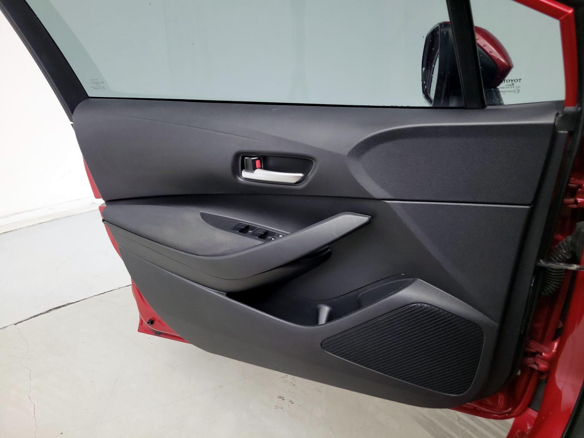Thumbnail: 2021 Toyota Corolla - 12