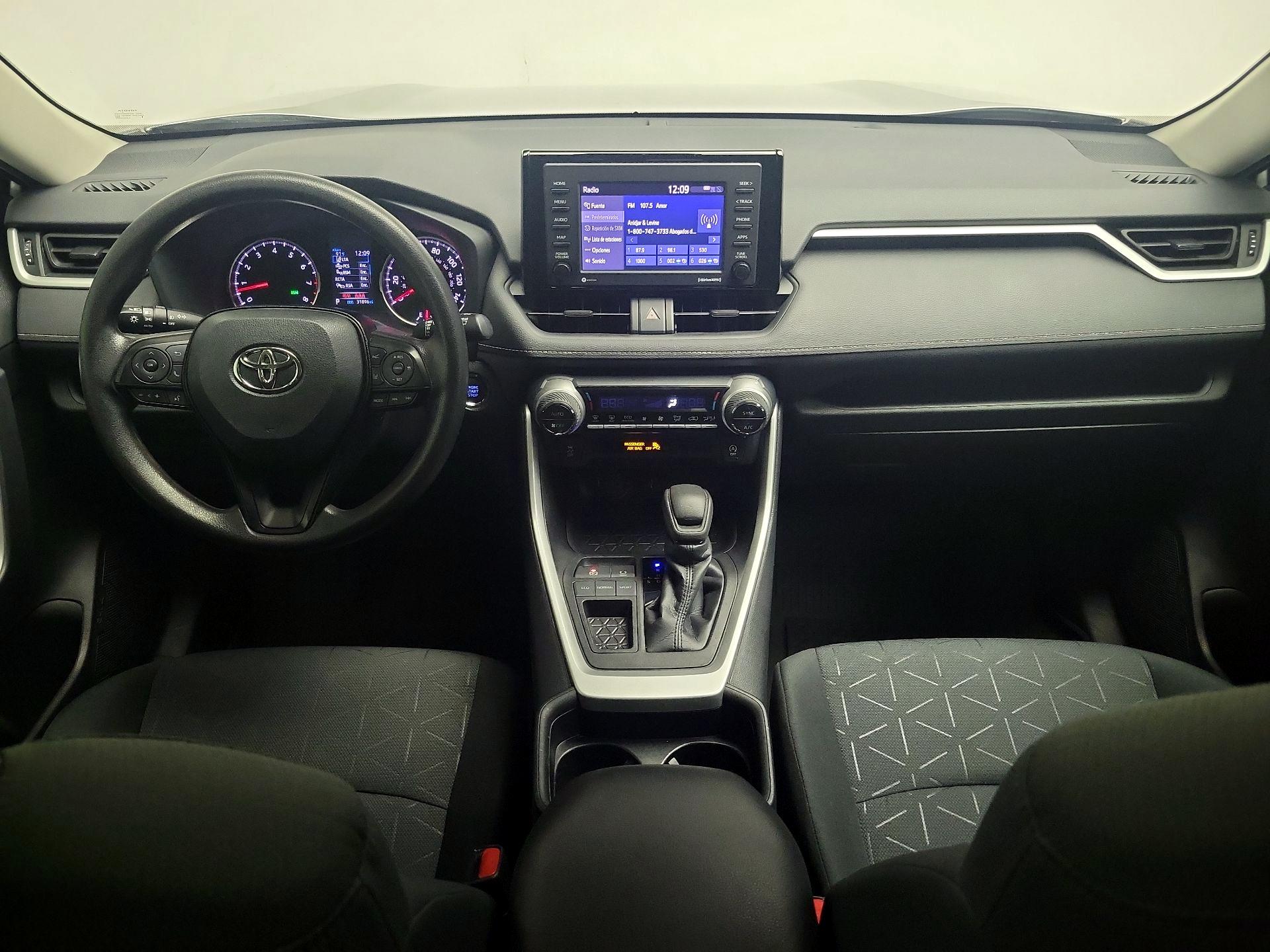 Thumbnail: 2021 Toyota RAV4 - 9