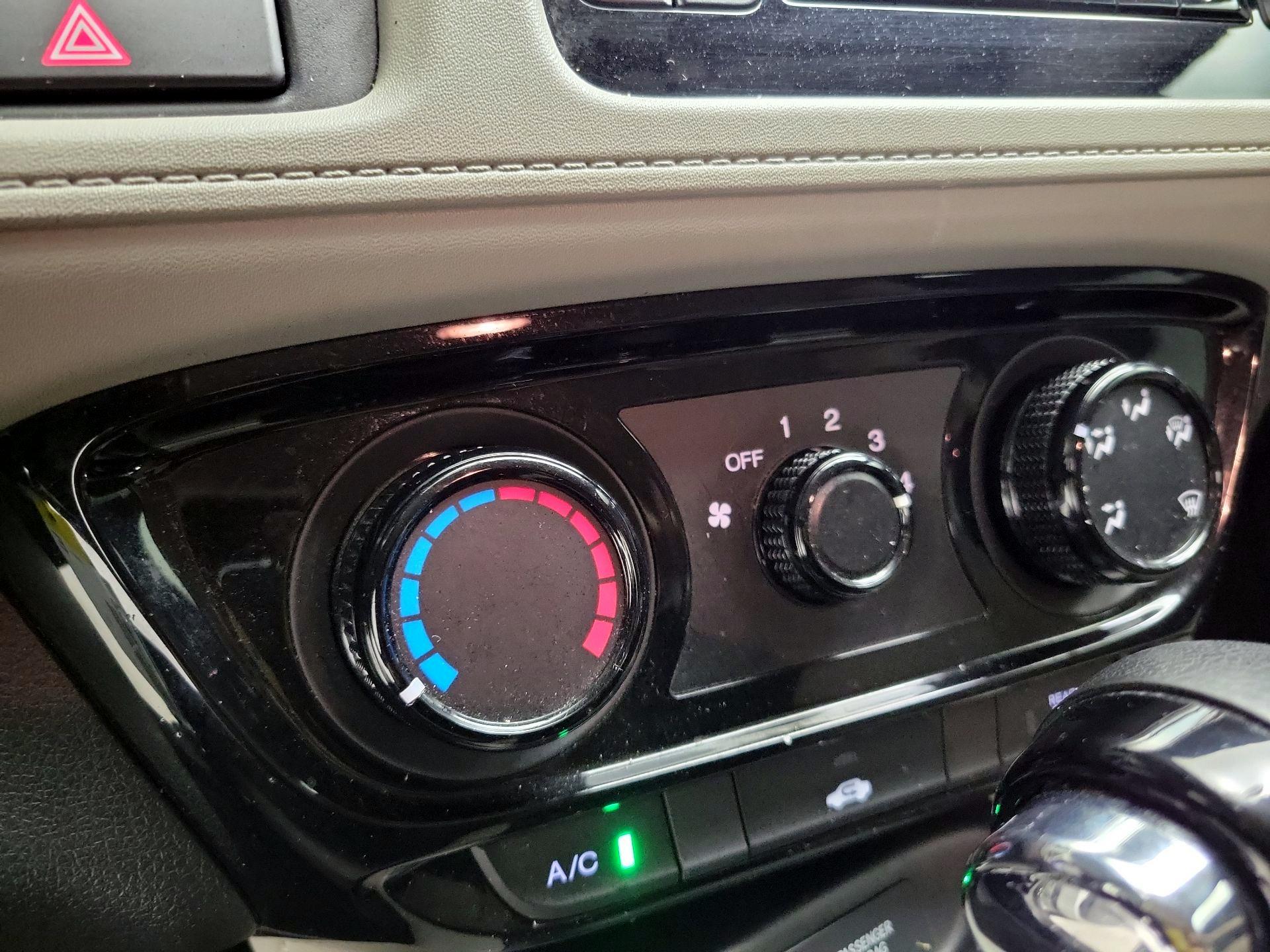 Thumbnail: 2022 Honda HR-V - 16