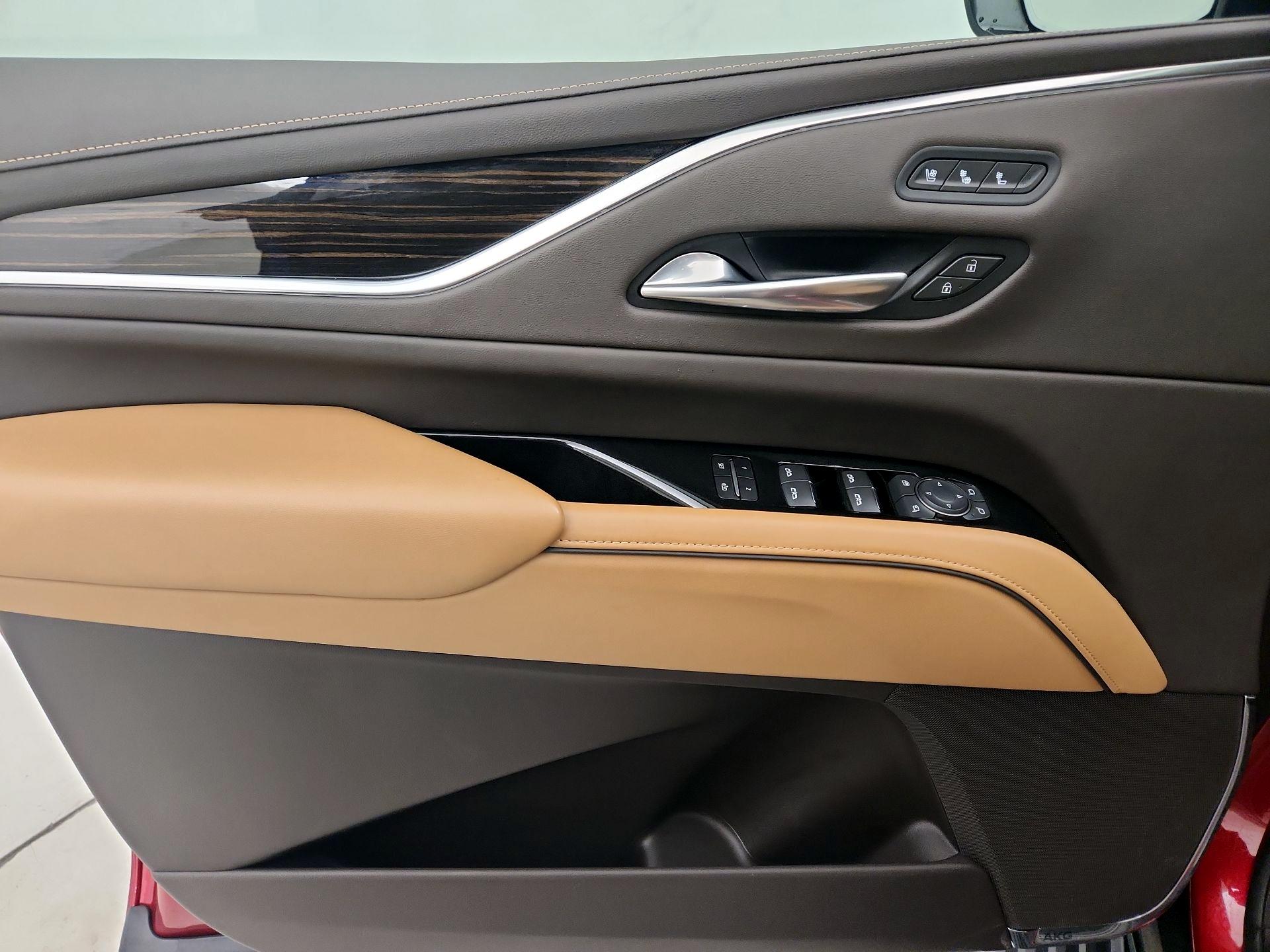 Thumbnail: 2022 Cadillac Escalade - 12