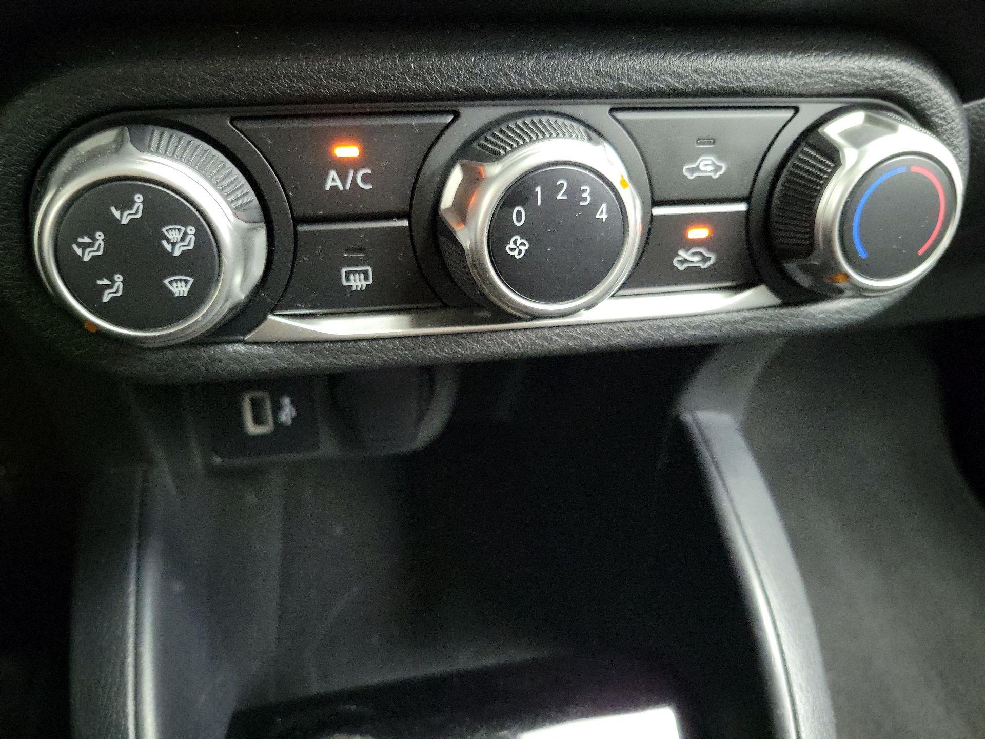 Thumbnail: 2020 Nissan Versa - 16