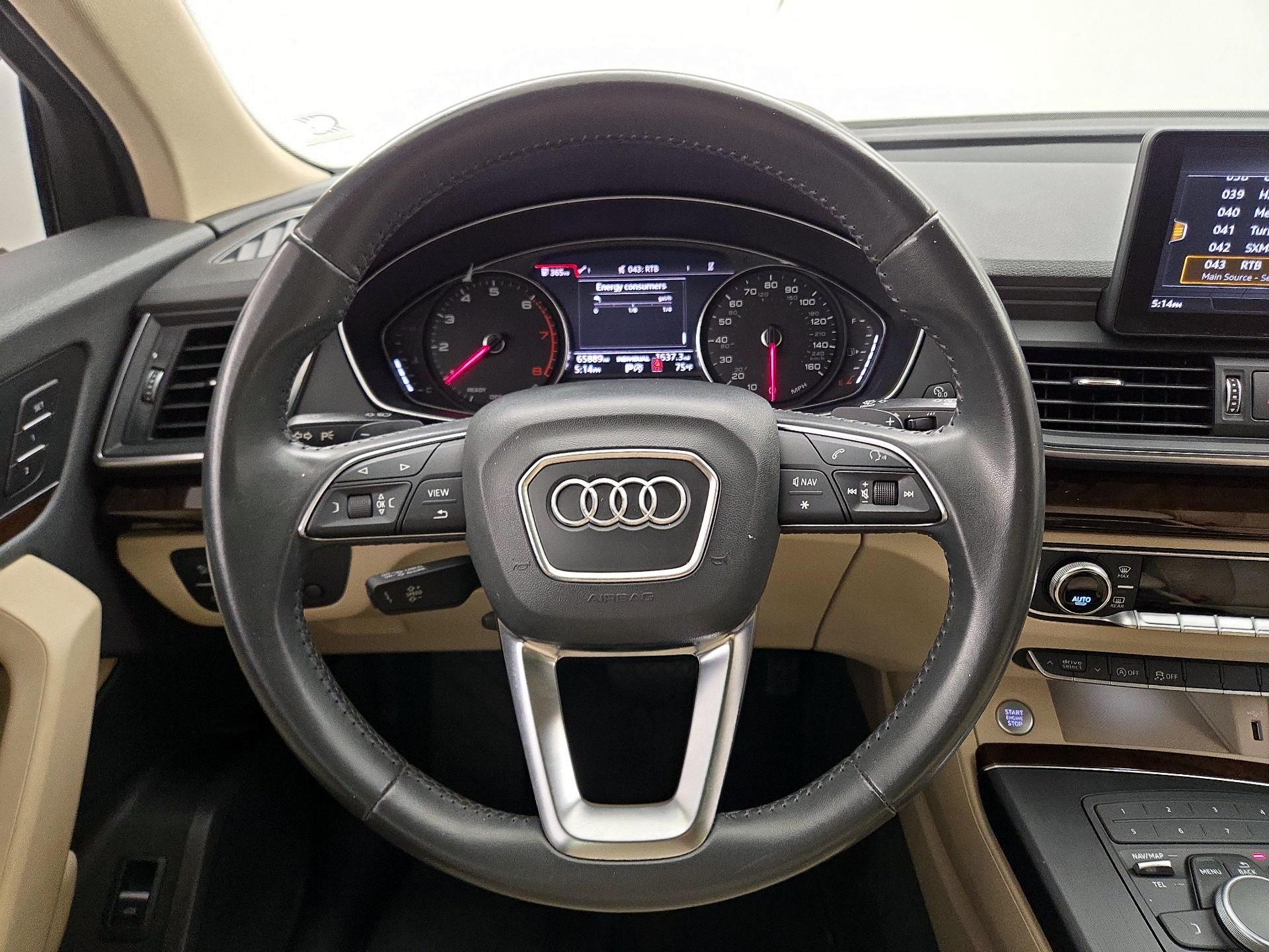 Thumbnail: 2019 Audi Q5 - 10