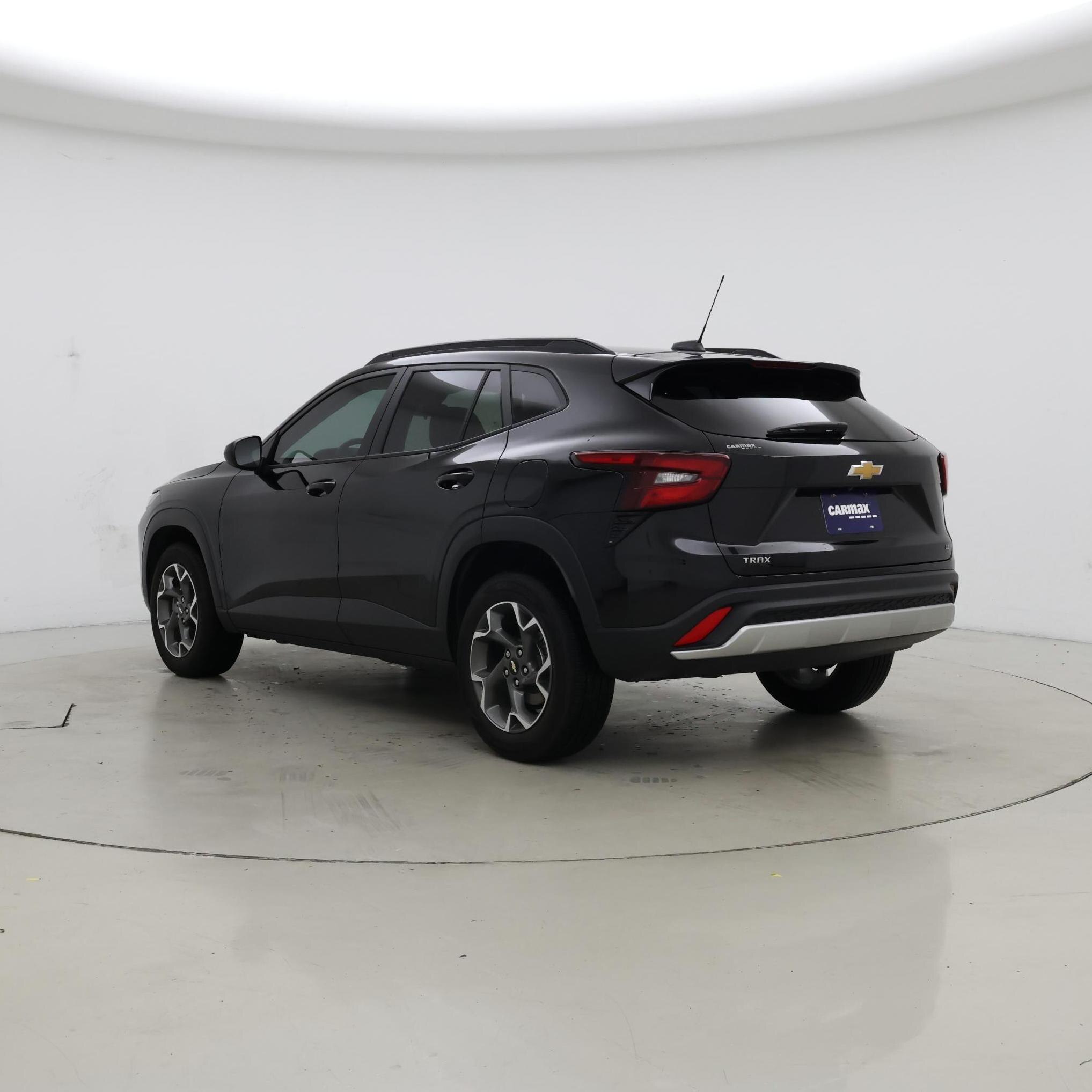 Thumbnail: 2025 Chevrolet Trax - 2