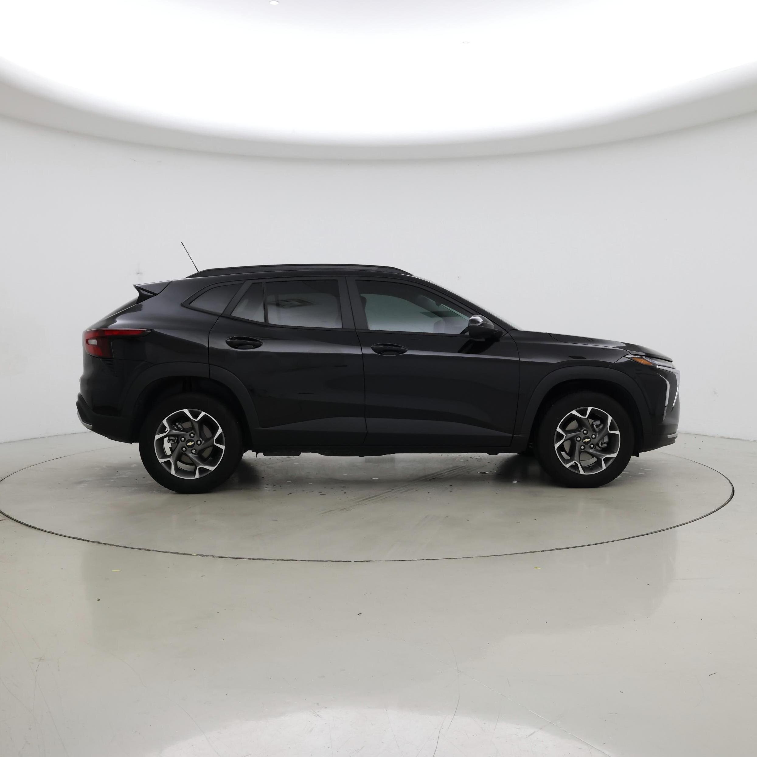 Thumbnail: 2025 Chevrolet Trax - 7