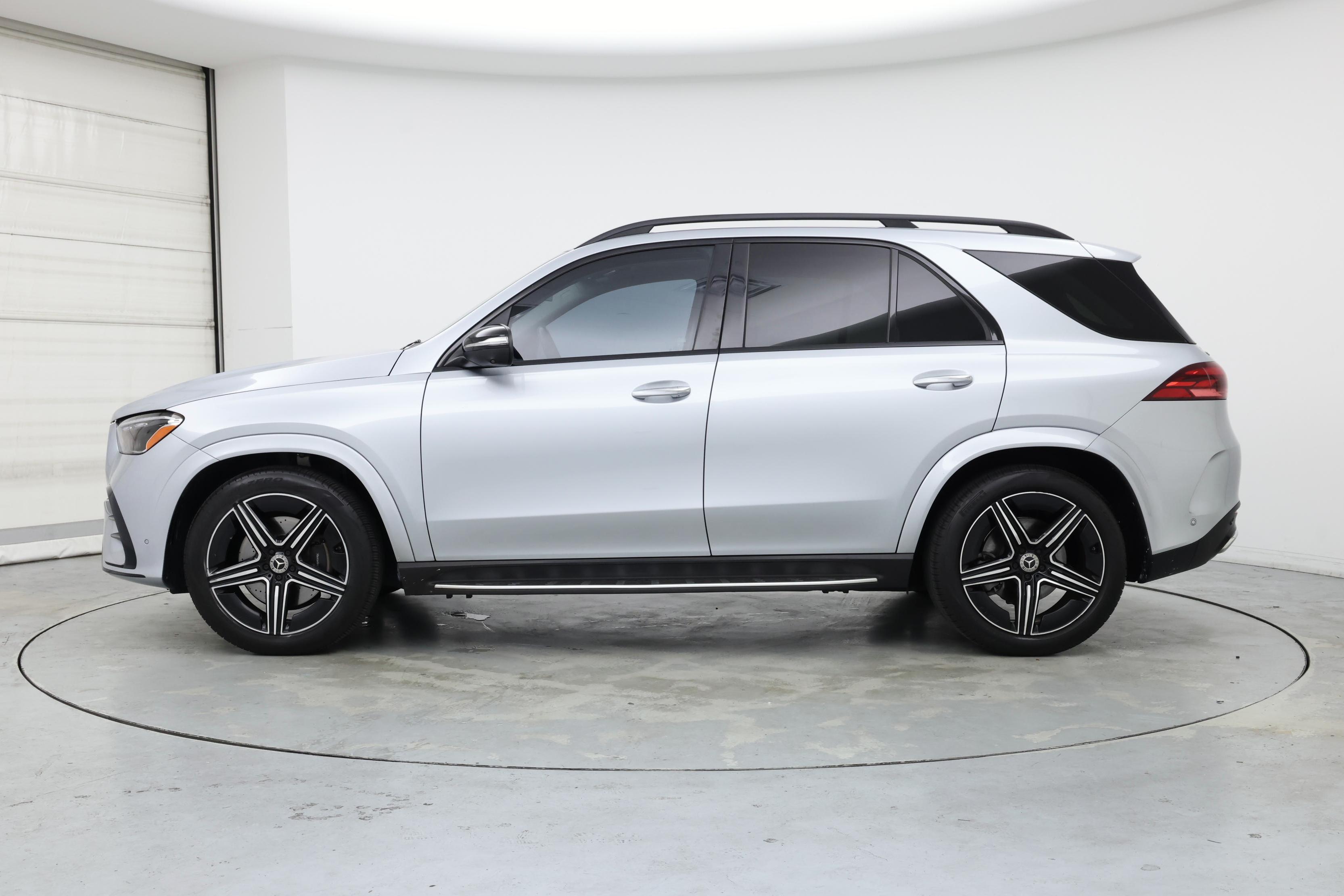 Thumbnail: 2024 Mercedes-Benz GLE - 3