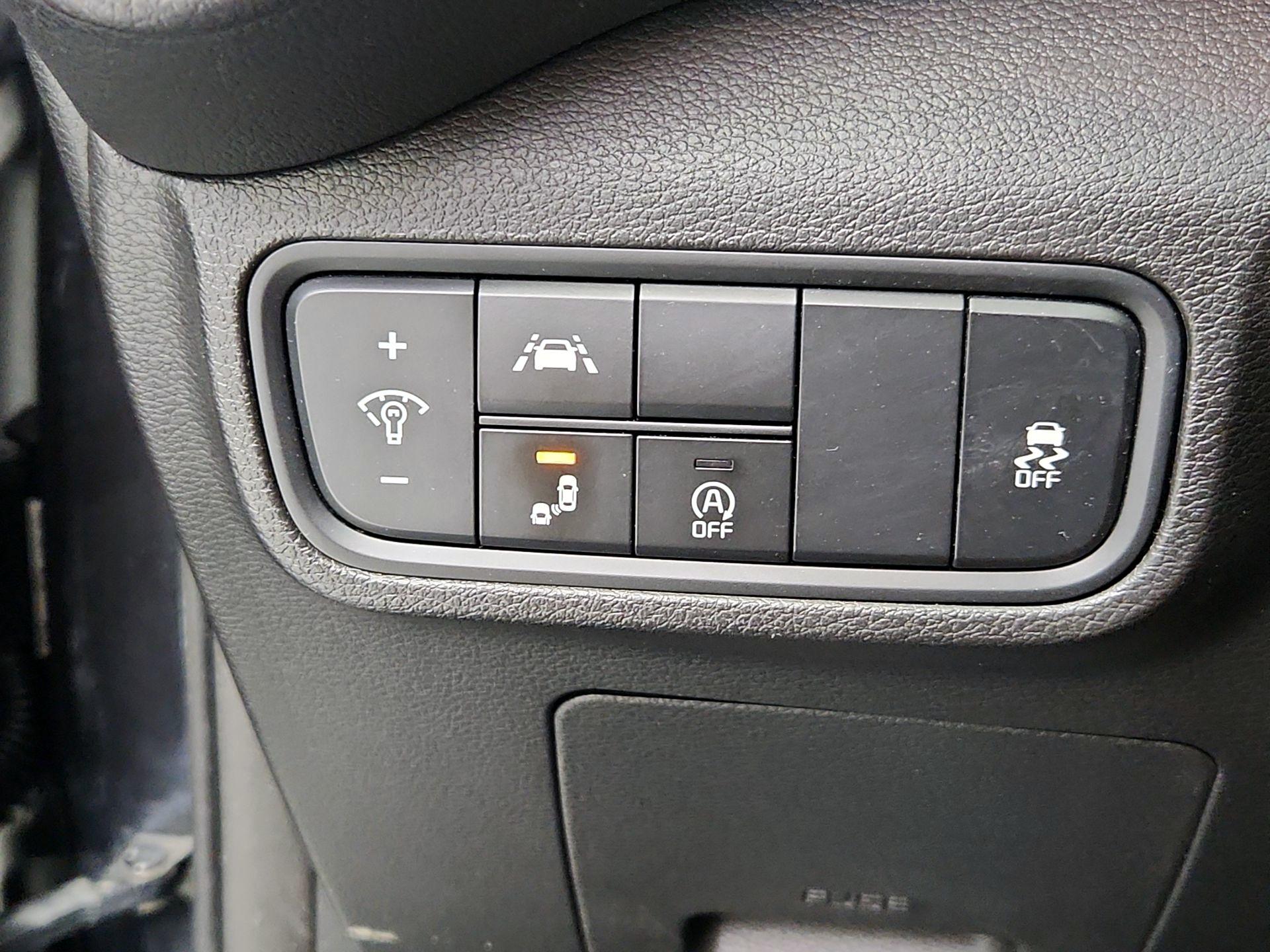 Thumbnail: 2021 Kia Soul - 13