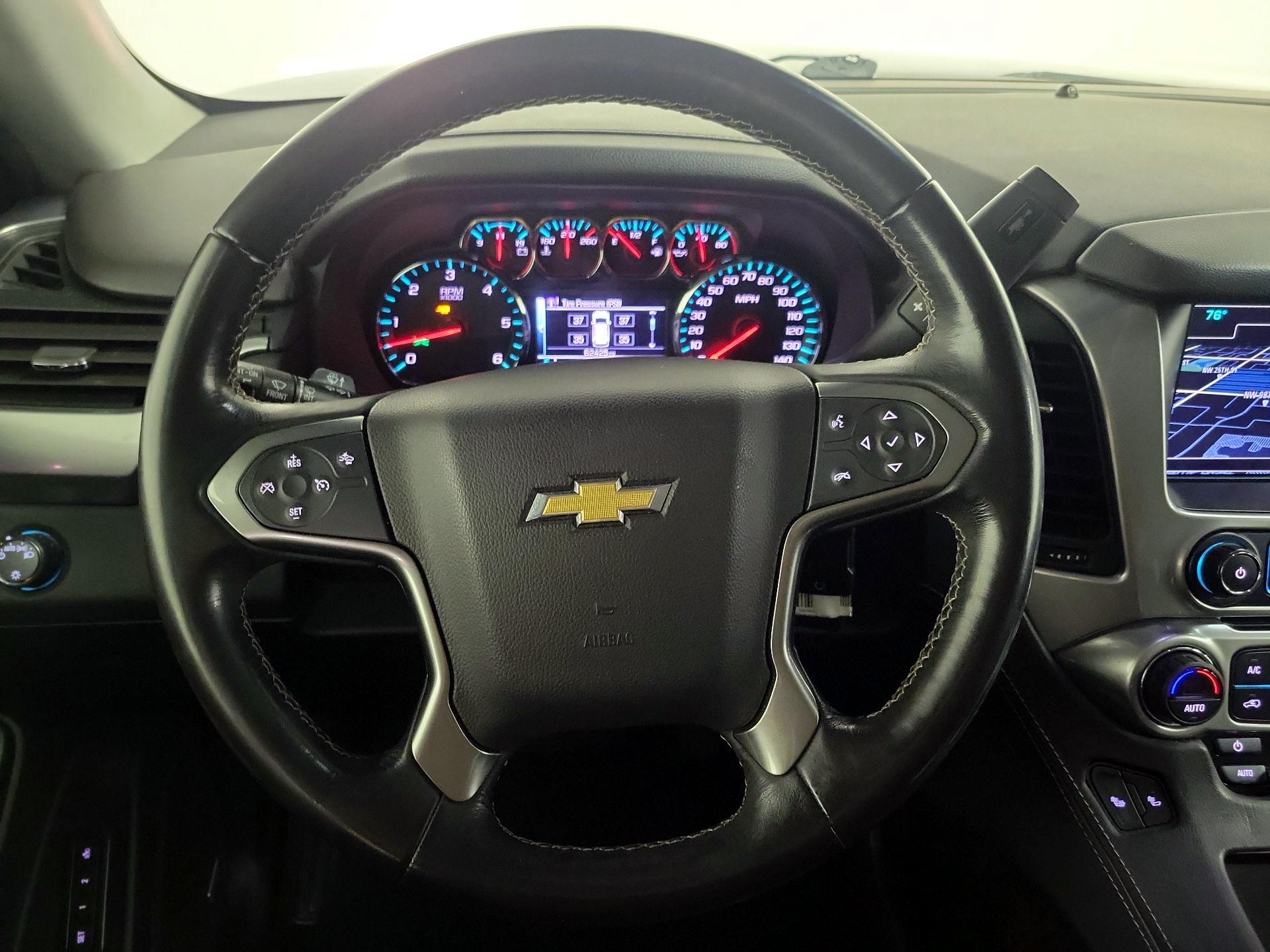 Thumbnail: 2018 Chevrolet Suburban - 10