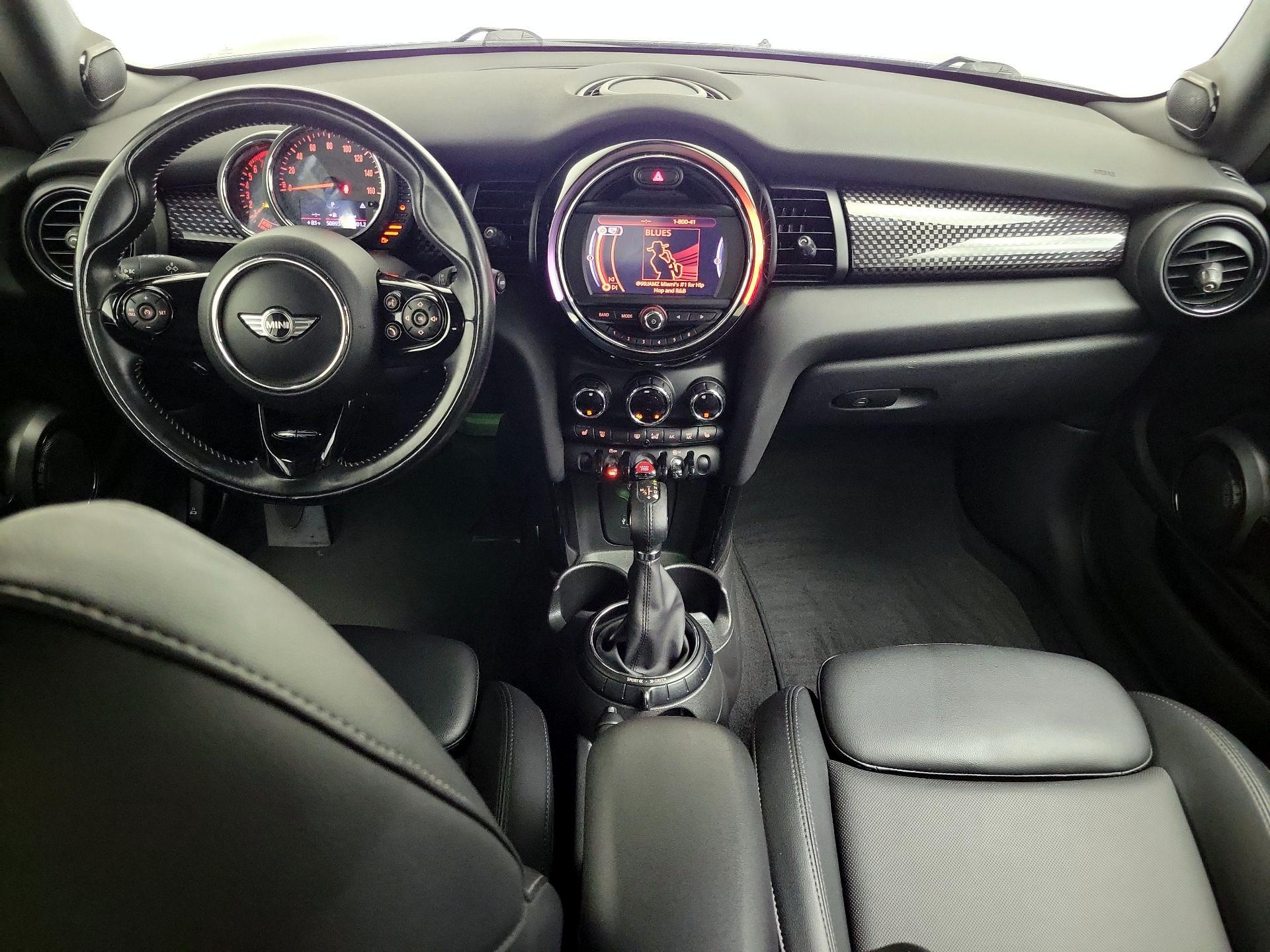 Thumbnail: 2017 MINI Cooper - 9