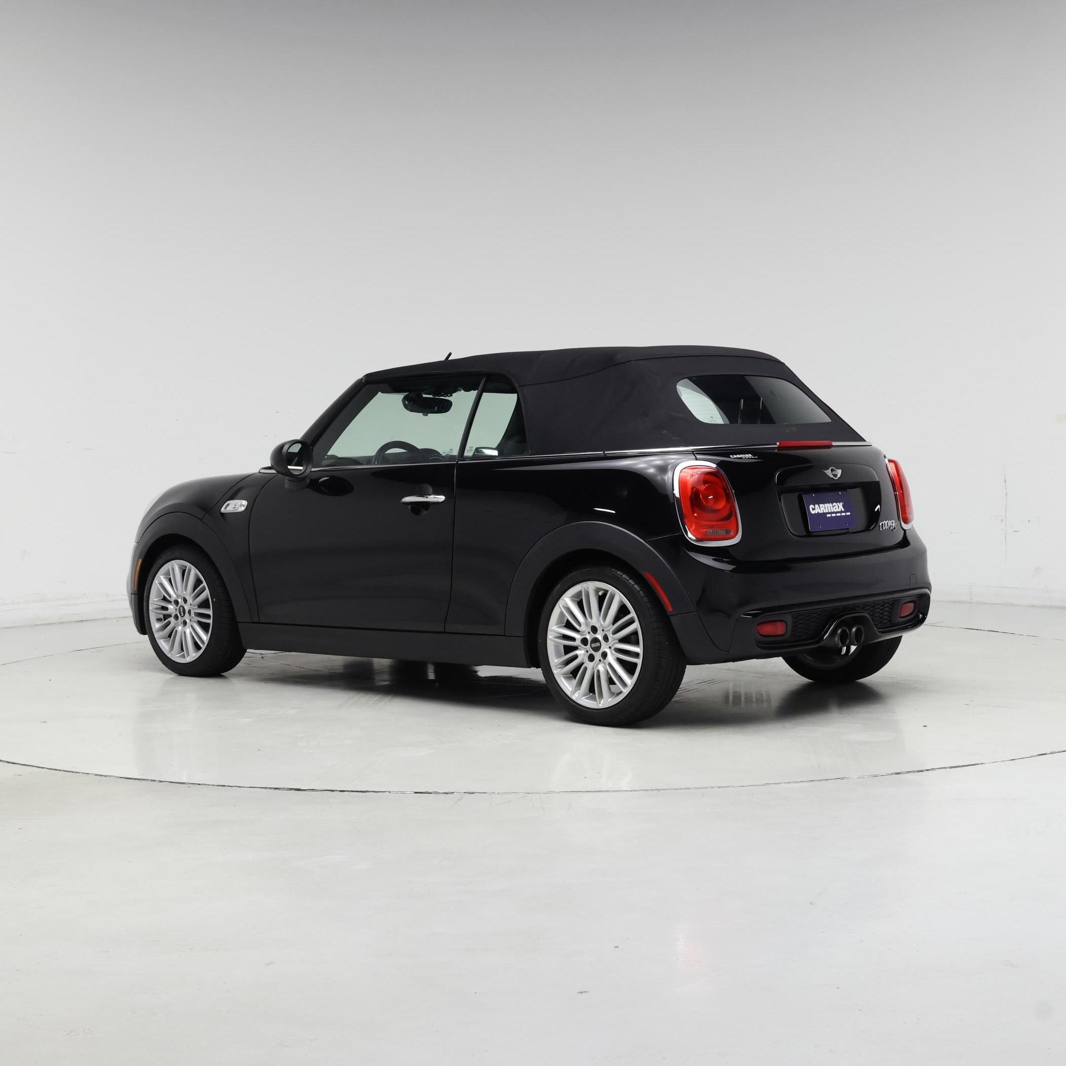 Thumbnail: 2017 MINI Cooper - 2