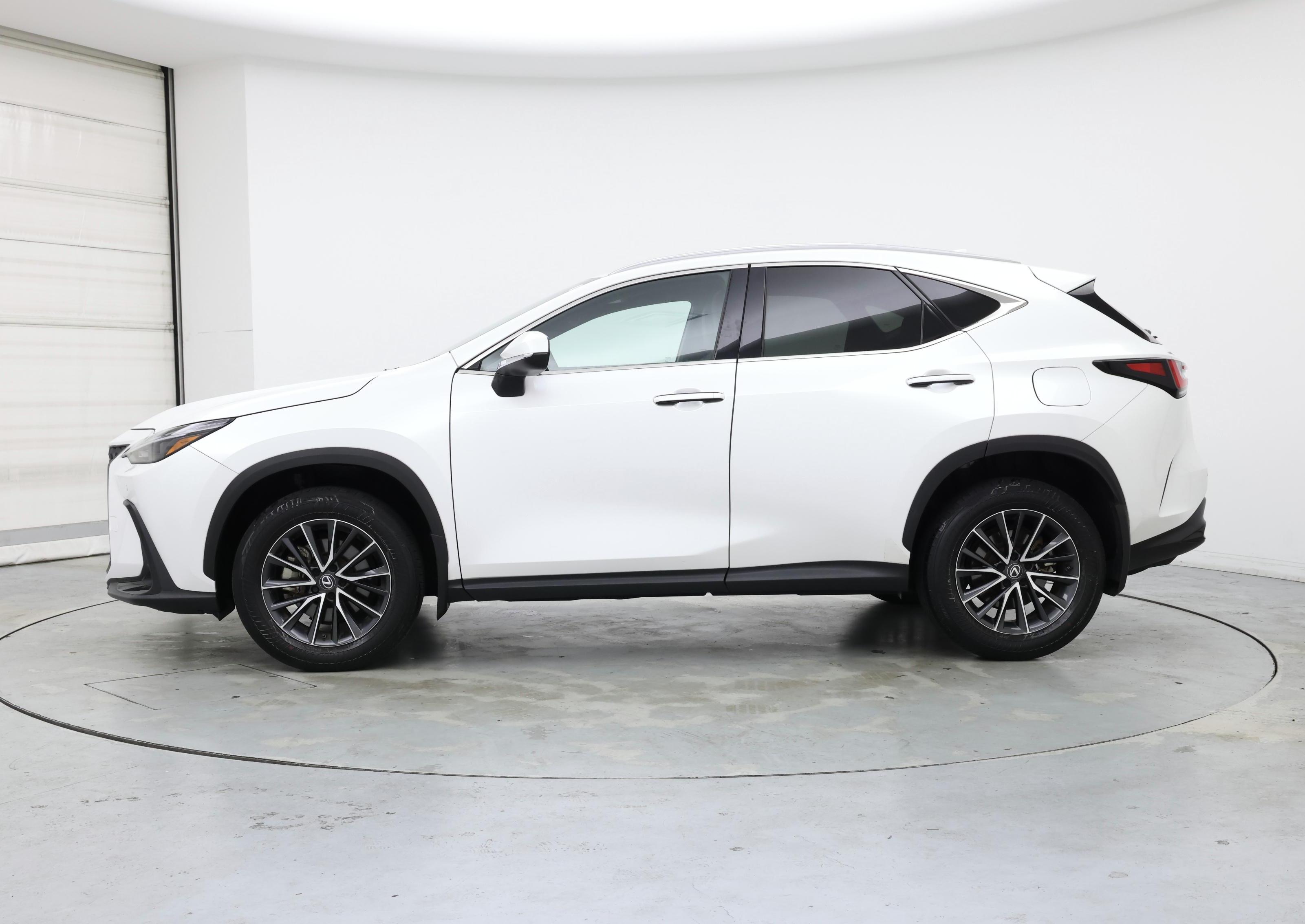 Thumbnail: 2022 Lexus NX - 3