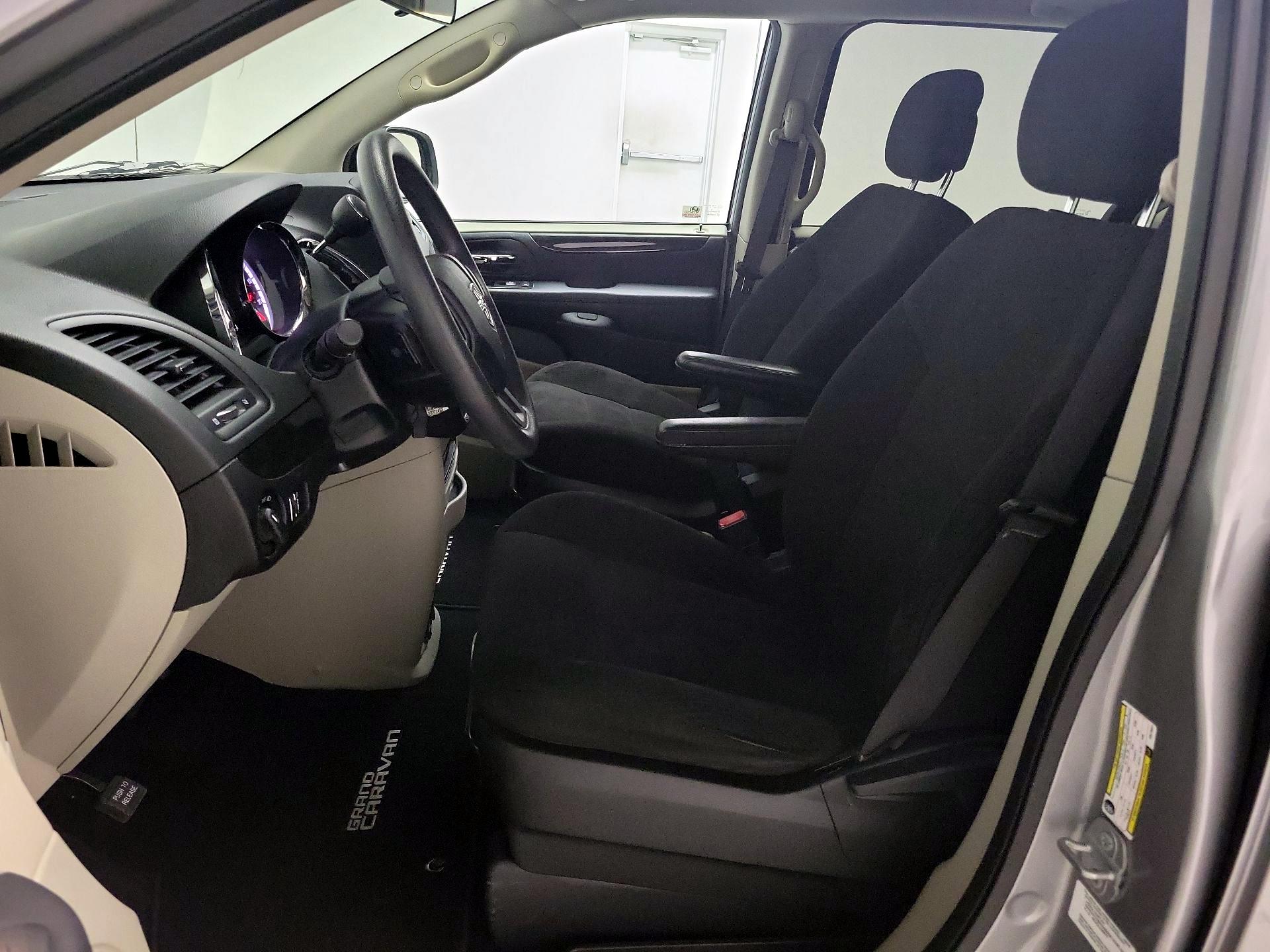 Thumbnail: 2014 Dodge Grand Caravan - 11