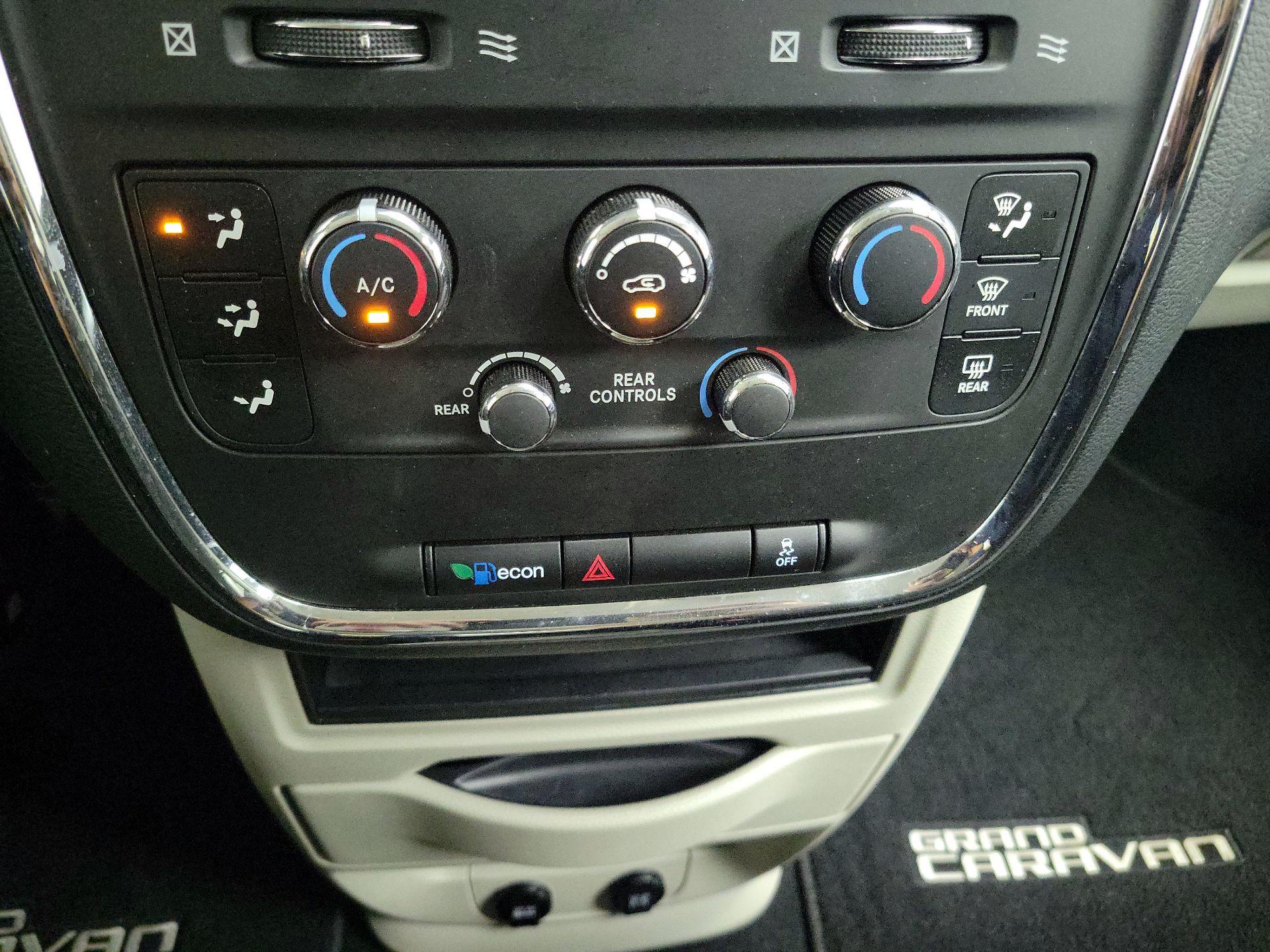 Thumbnail: 2014 Dodge Grand Caravan - 15