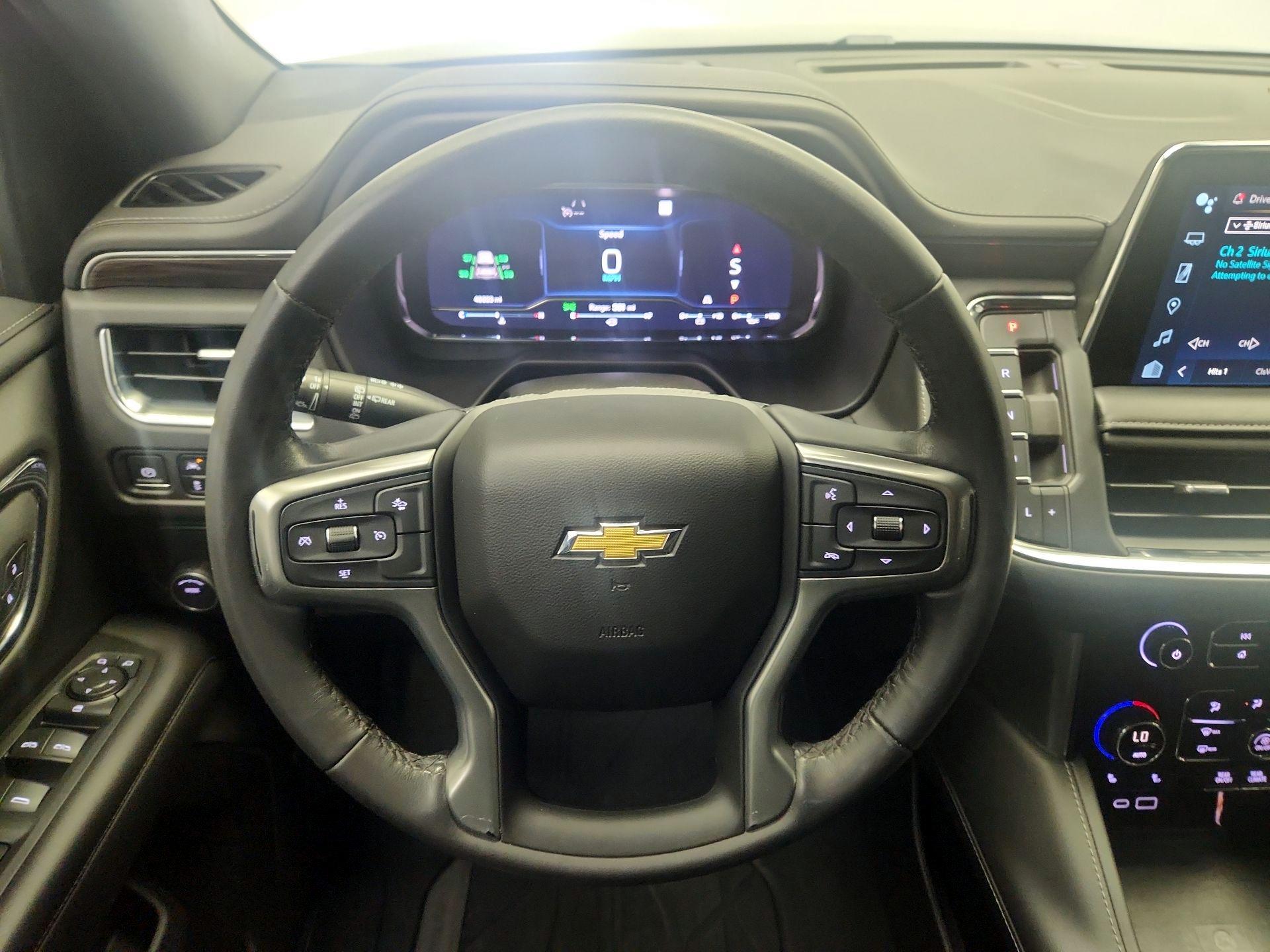 Thumbnail: 2022 Chevrolet Suburban - 10