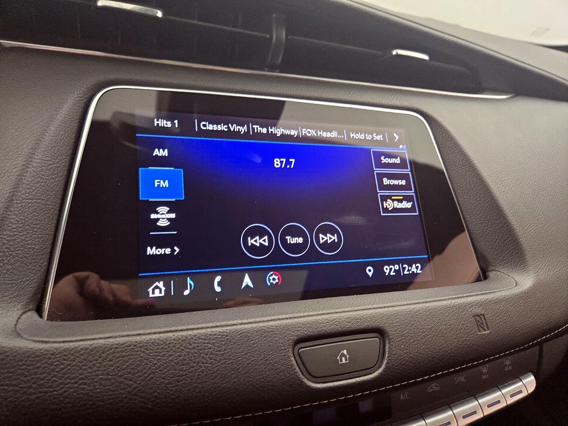 Thumbnail: 2019 Cadillac XT4 - 15