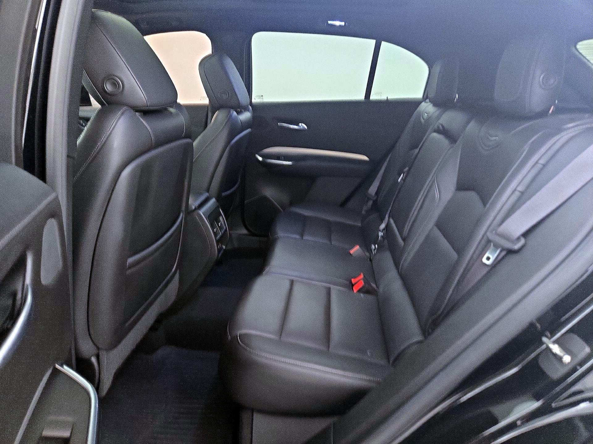 Thumbnail: 2019 Cadillac XT4 - 20