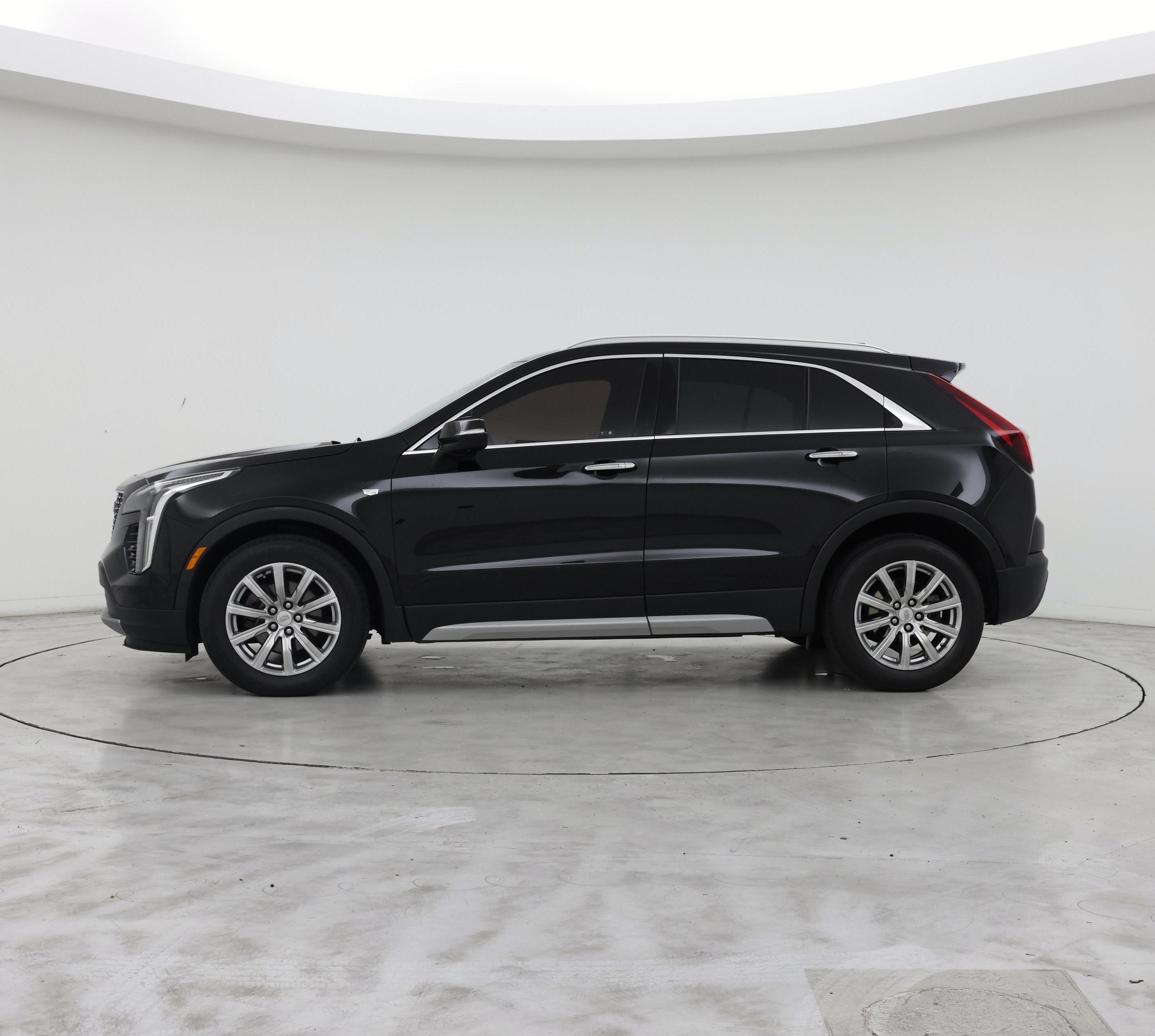 Thumbnail: 2019 Cadillac XT4 - 3