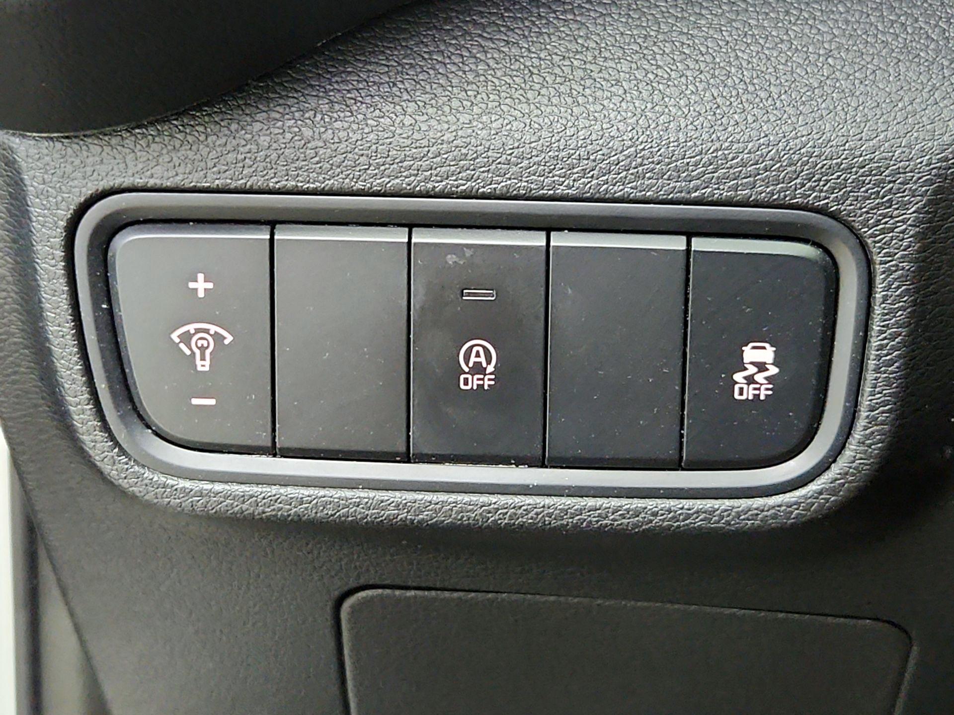 Thumbnail: 2020 Kia Soul - 13