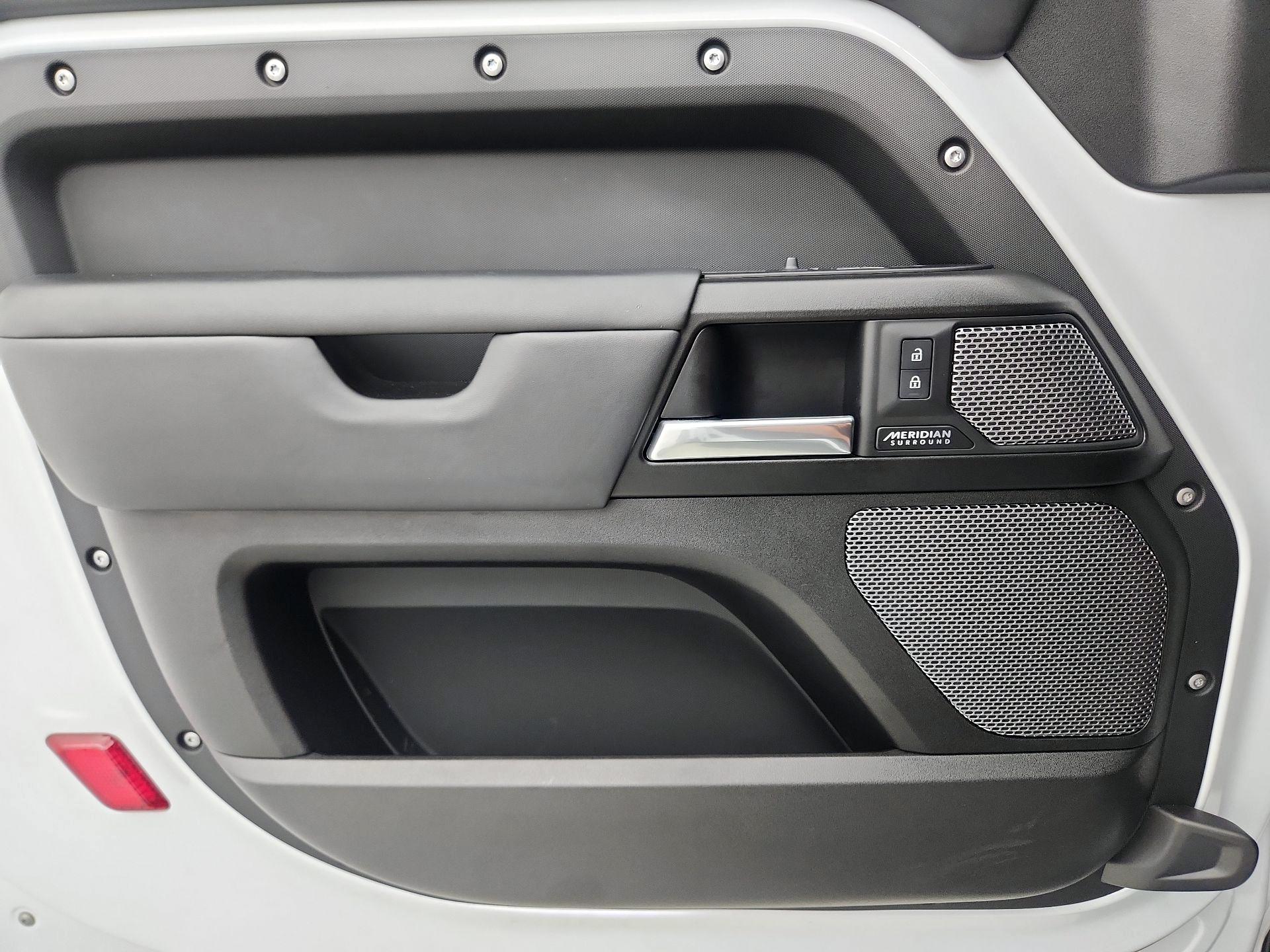 Thumbnail: 2023 Land Rover Defender - 12