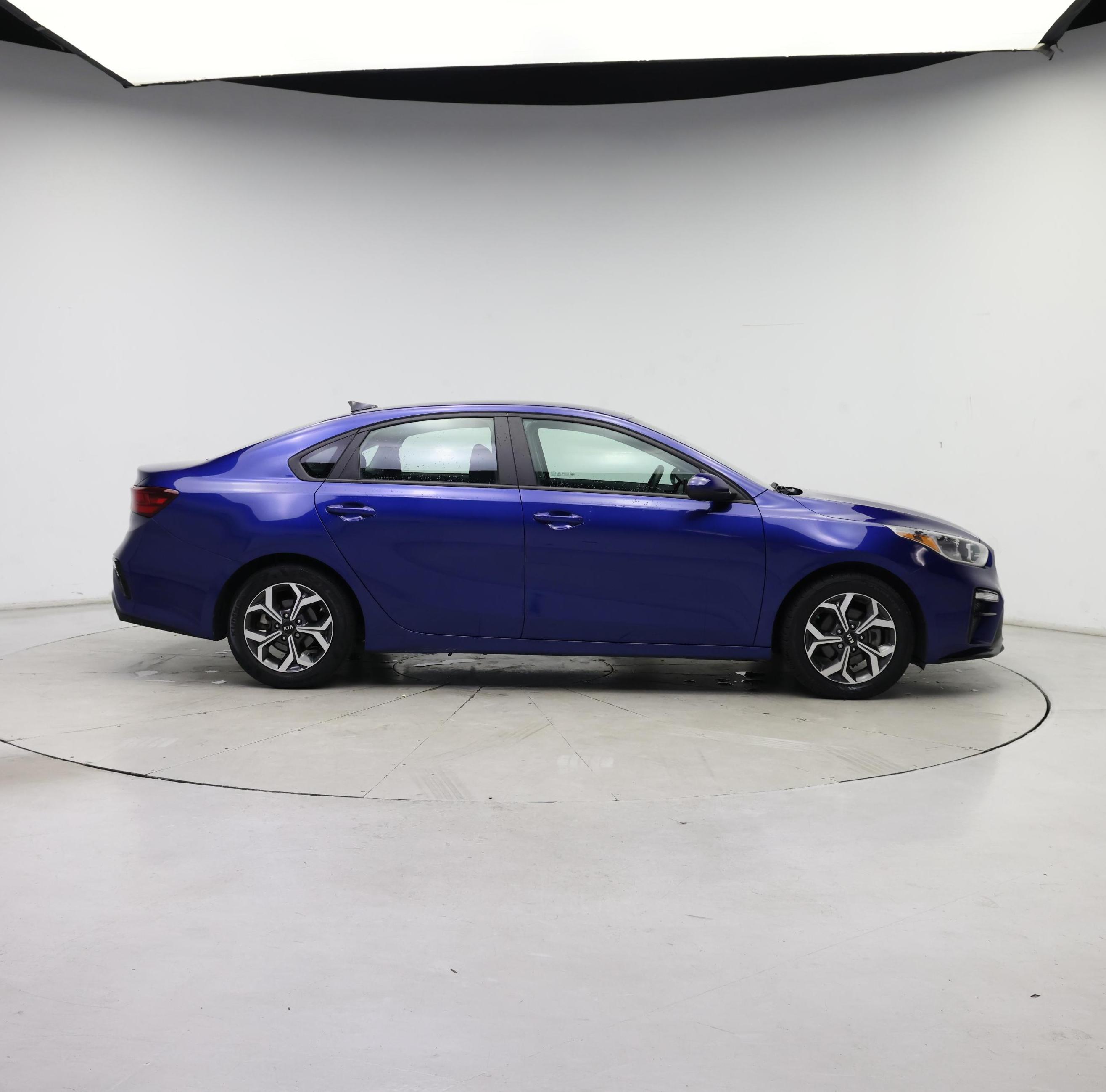 Thumbnail: 2020 Kia Forte - 7