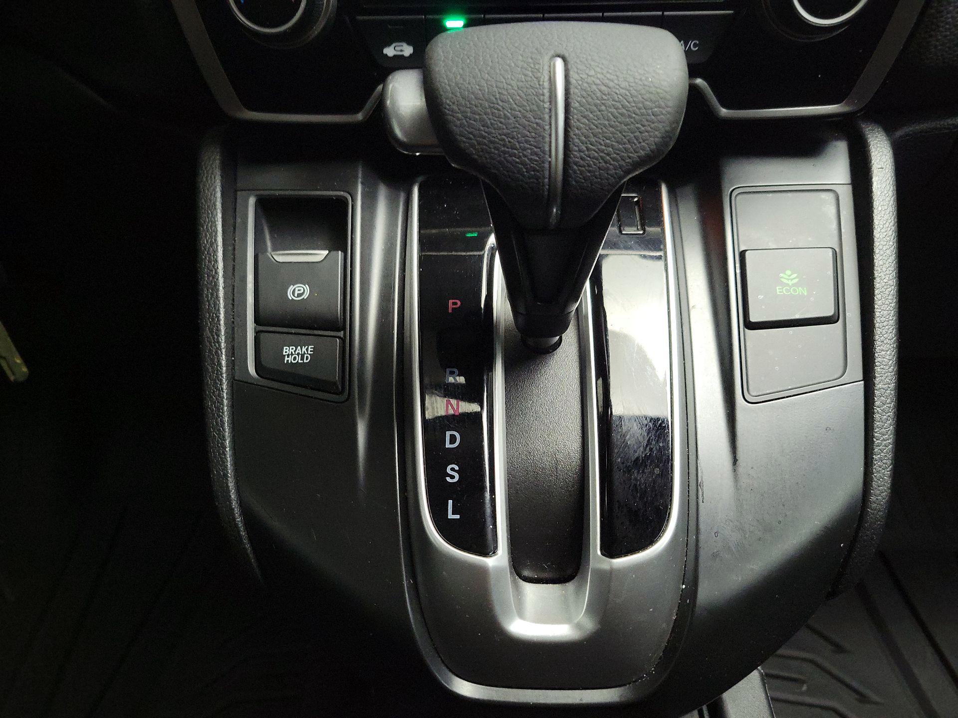 Thumbnail: 2019 Honda CR-V - 17