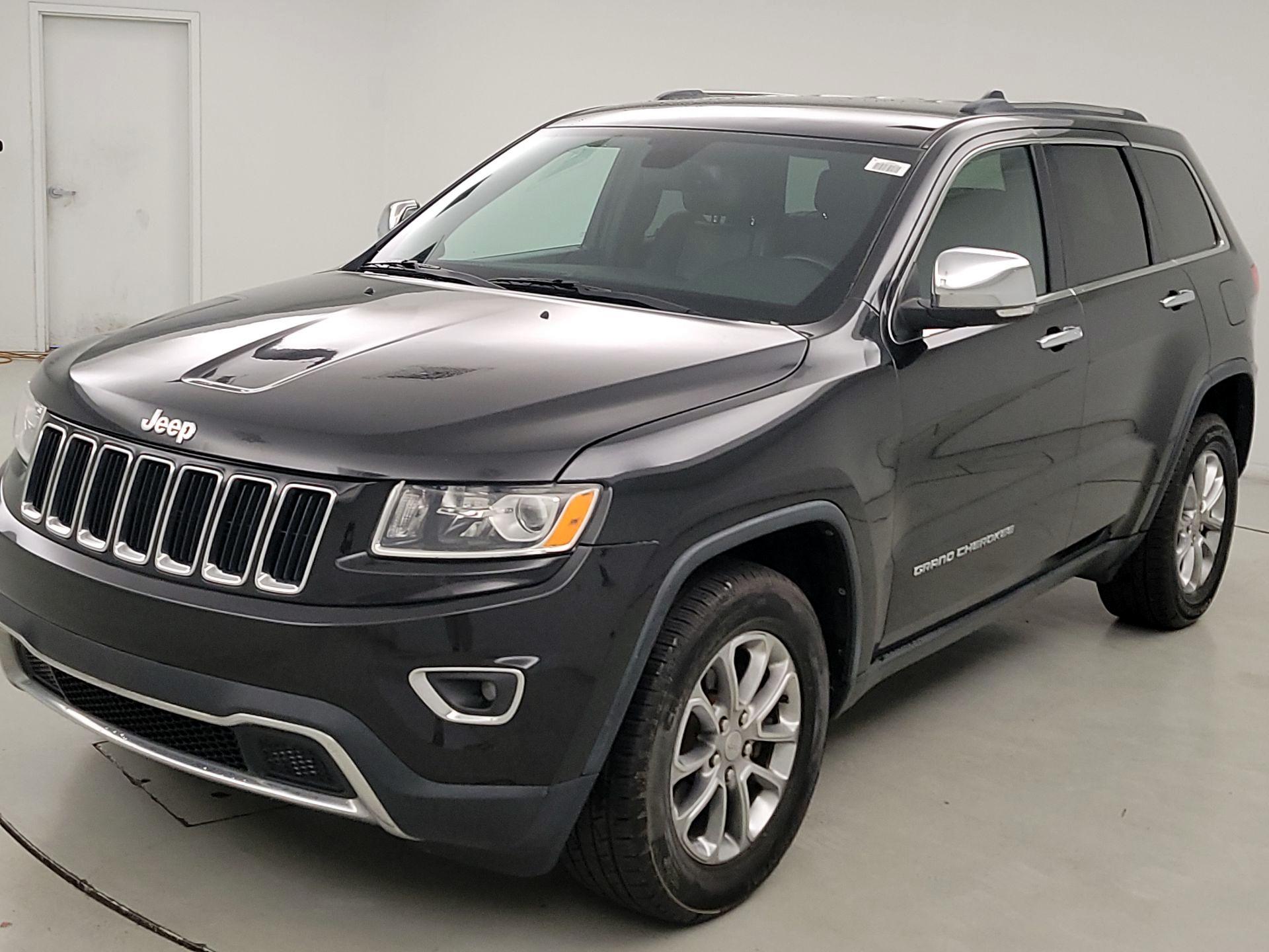 Thumbnail: 2016 Jeep Grand Cherokee - 3