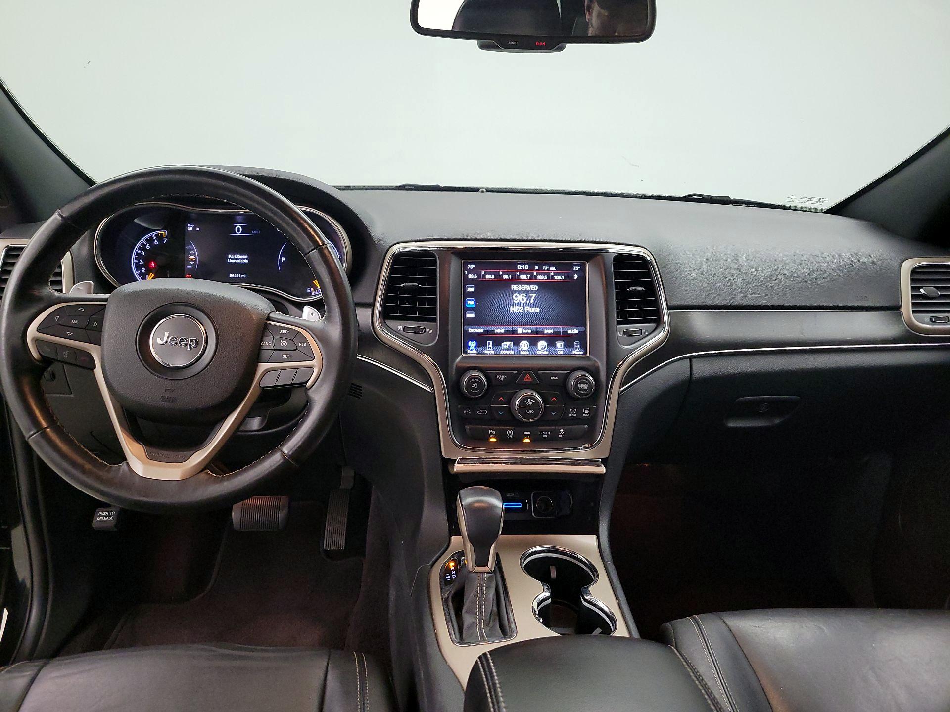 Thumbnail: 2016 Jeep Grand Cherokee - 8
