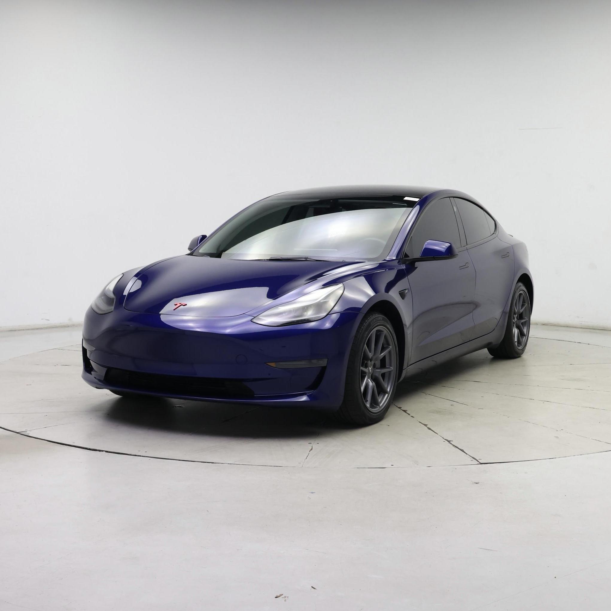 Thumbnail: 2023 Tesla Model 3 - 4