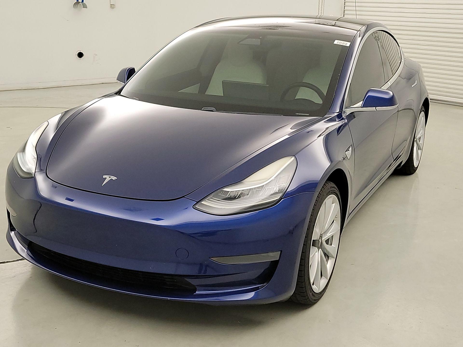 Thumbnail: 2019 Tesla Model 3 - 3